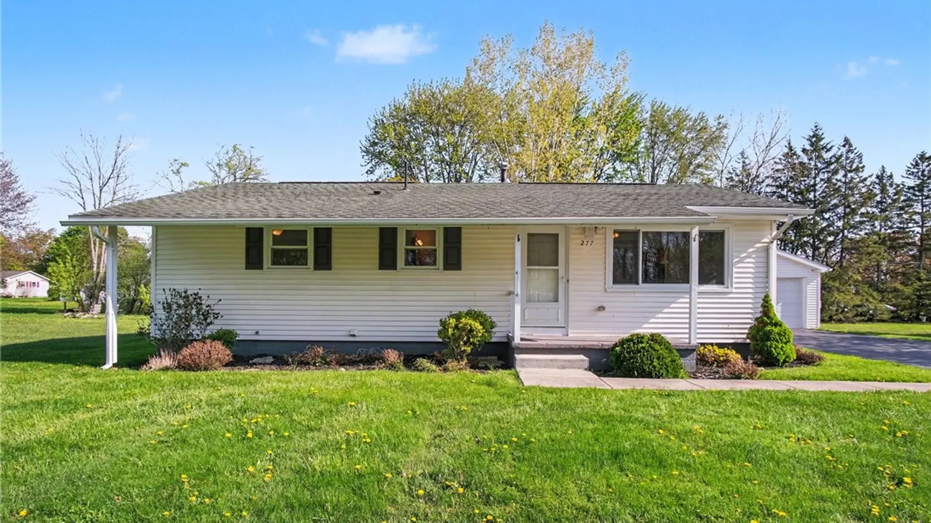 Property at 277 Lycoming Rd, Henrietta, NY 14623 2