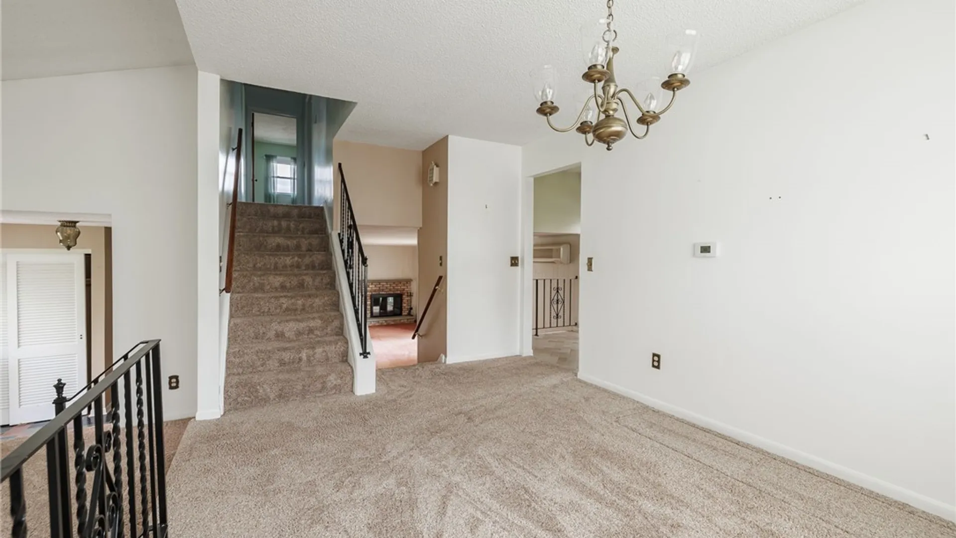Property at 237 Pine Valley Drive, Greece, NY 14626 21