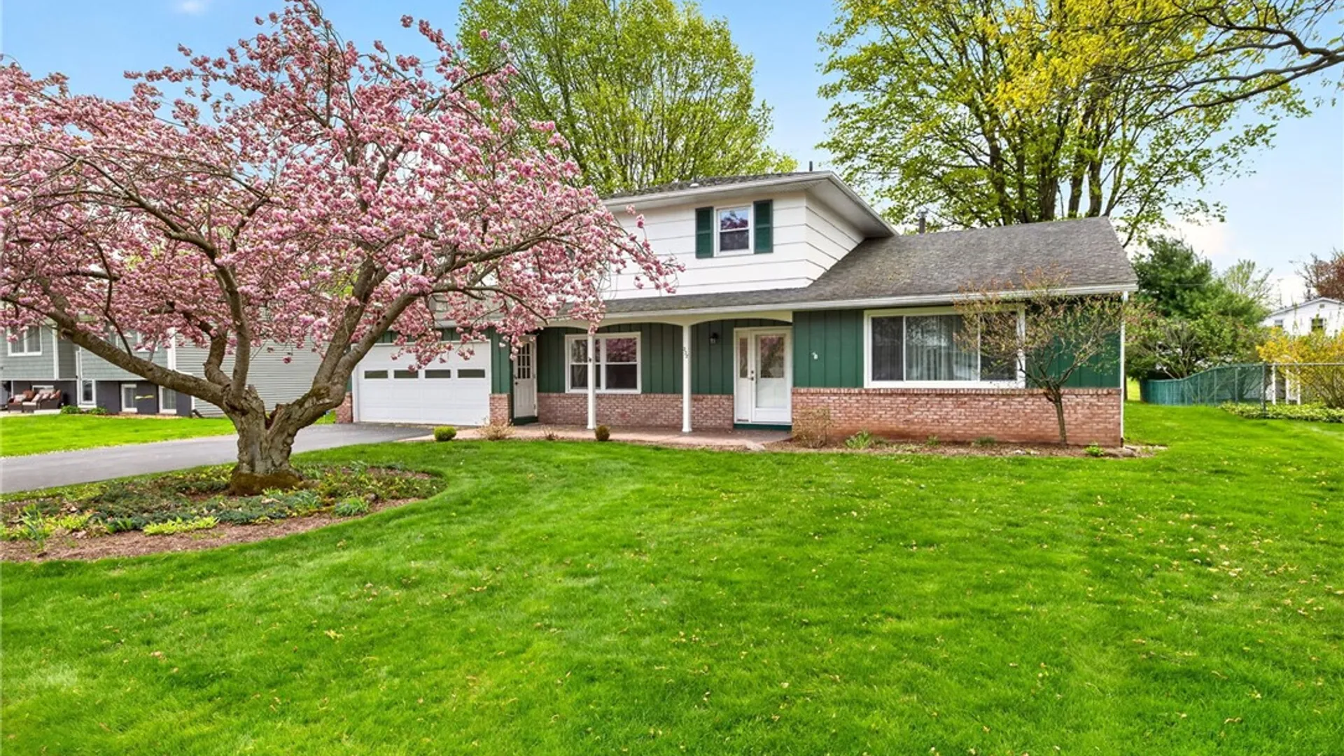 Property at 237 Pine Valley Drive, Greece, NY 14626 3