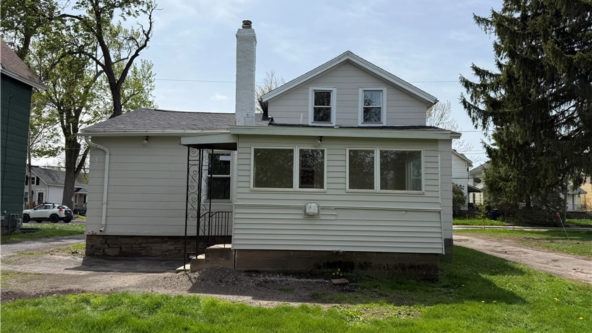 Property at 90 Elmwood Avenue, Lockport City, NY 14094 4