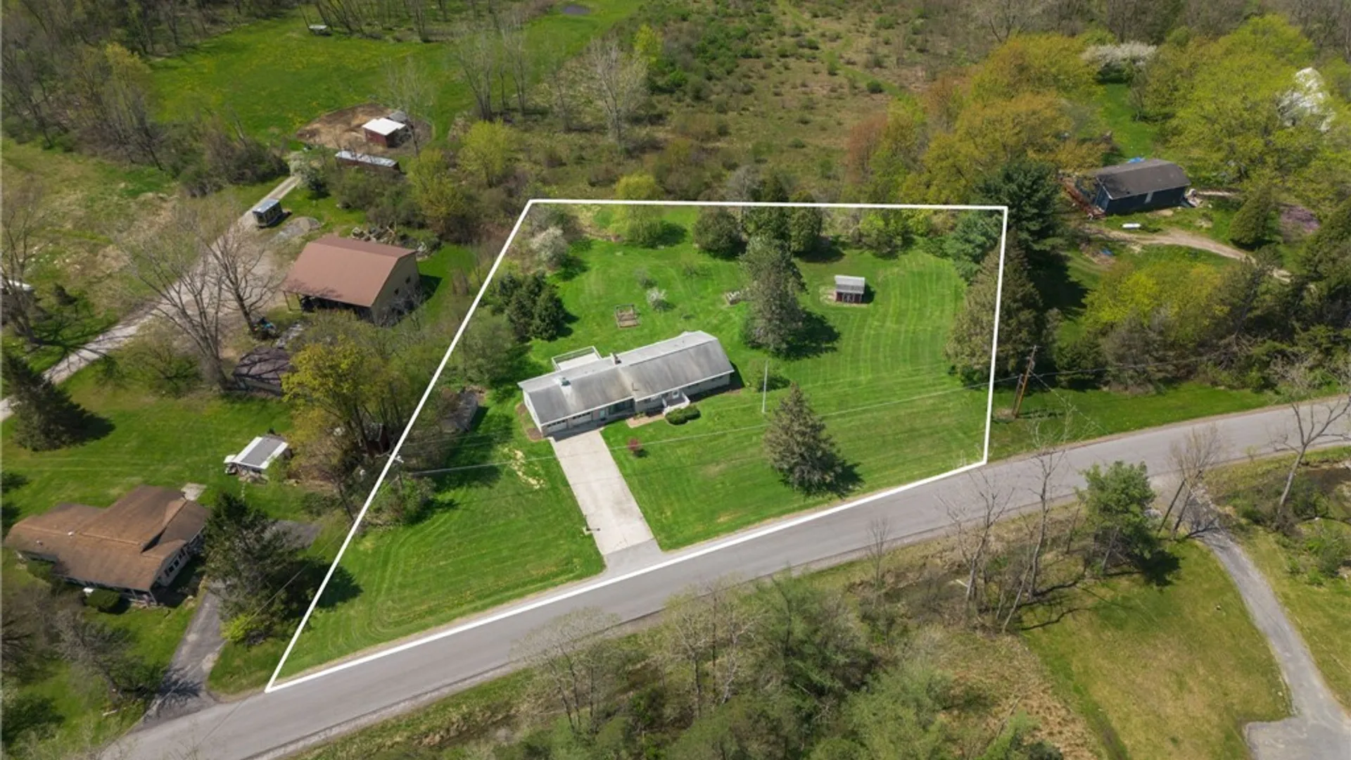 Property at 16 Sharpsteen Road, Lansing, NY 13092 3