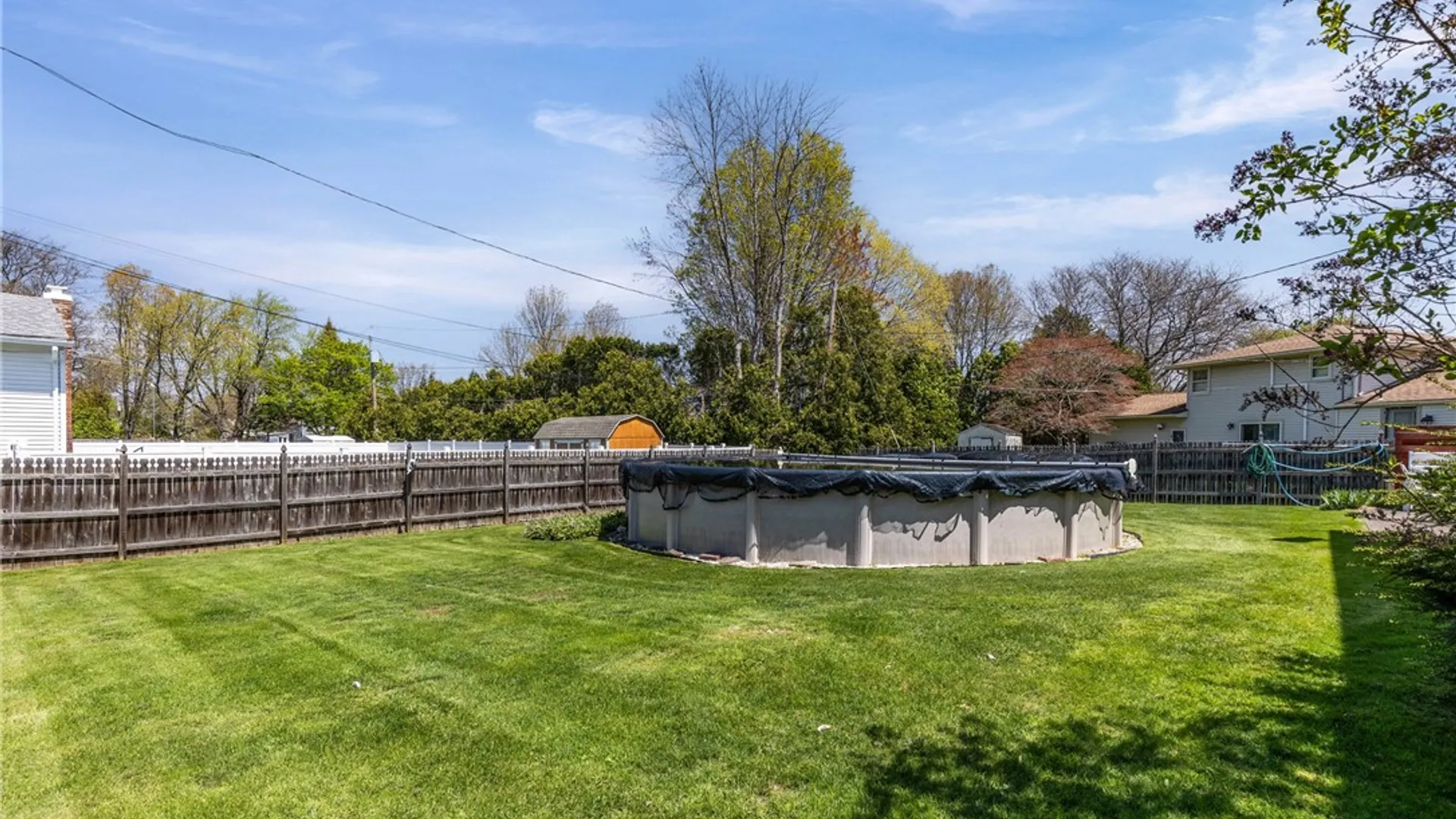 Property at 352 Bridgewood Dr Drive, Greece, NY 14612 32