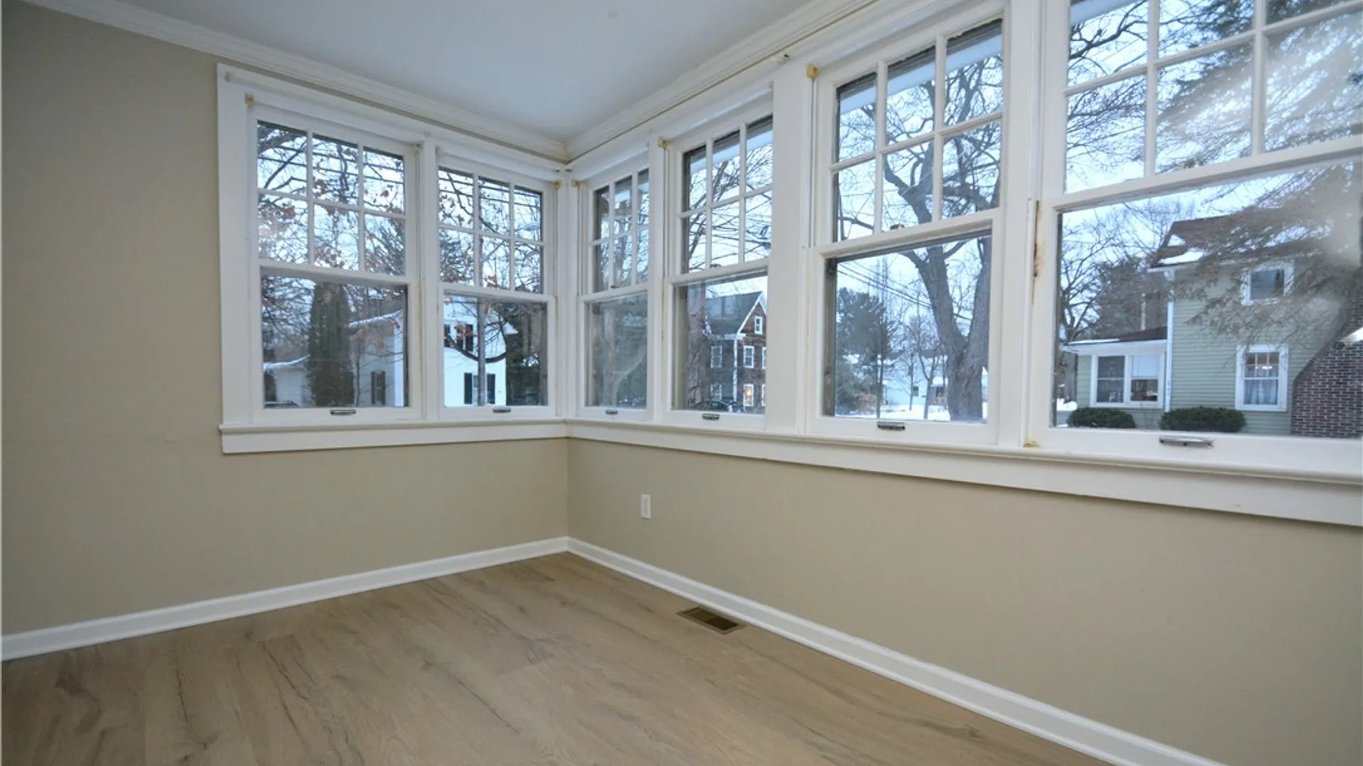 Property at 27 Boughton Avenue, Pittsford, NY 14534 5