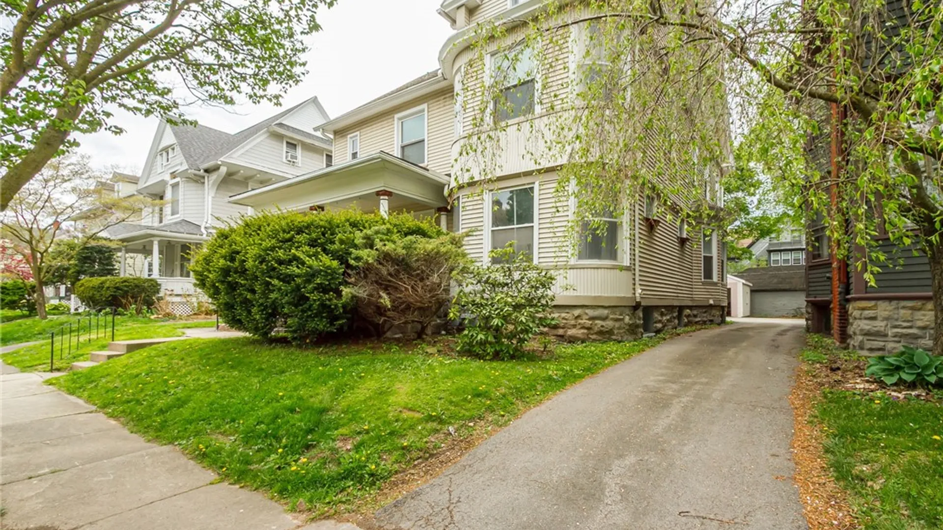 Property at 115 Rutgers St Street, Rochester, NY 14607 23