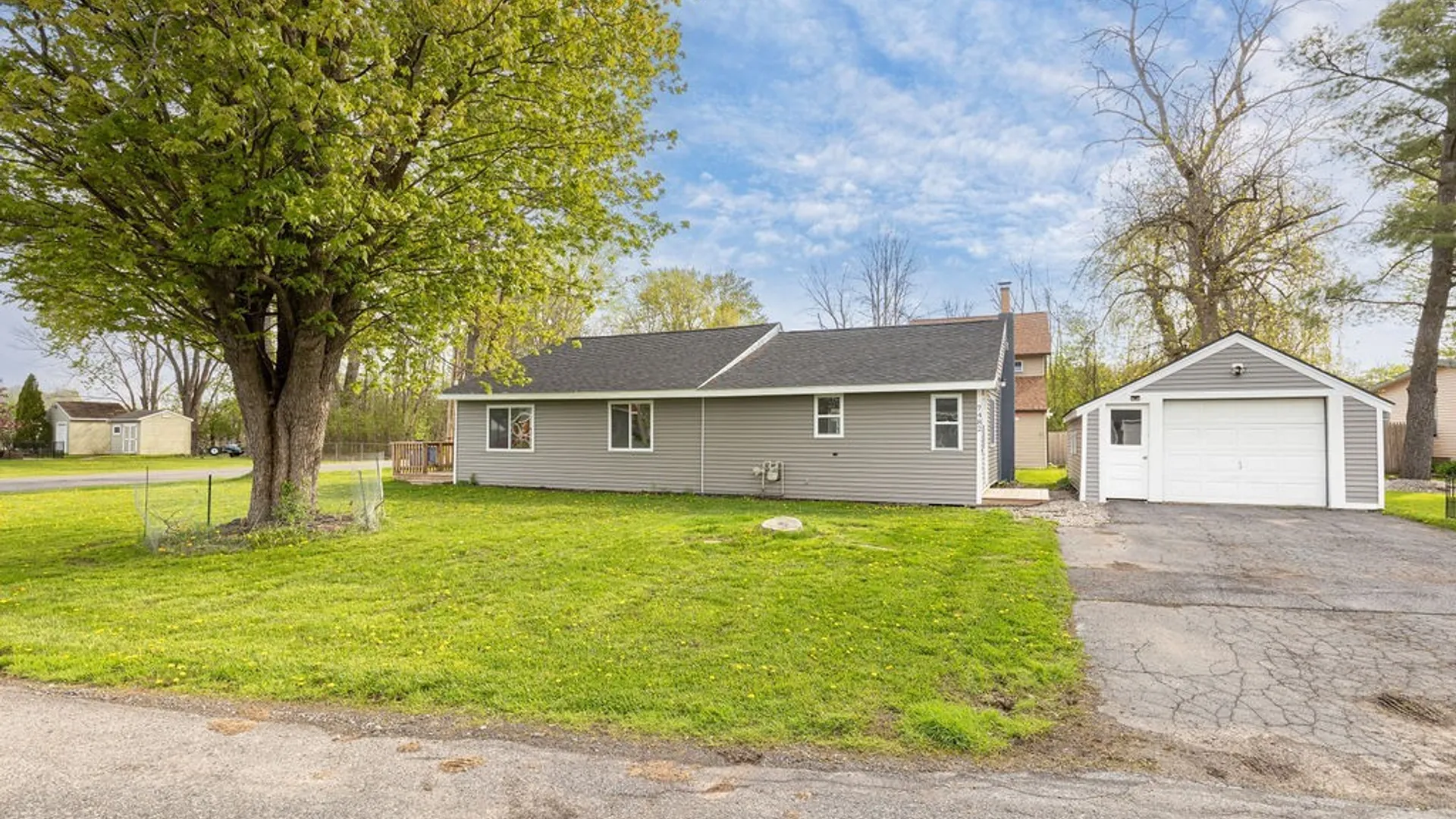 Property at 7482 Surbrook Road, Lysander, NY 13027 2