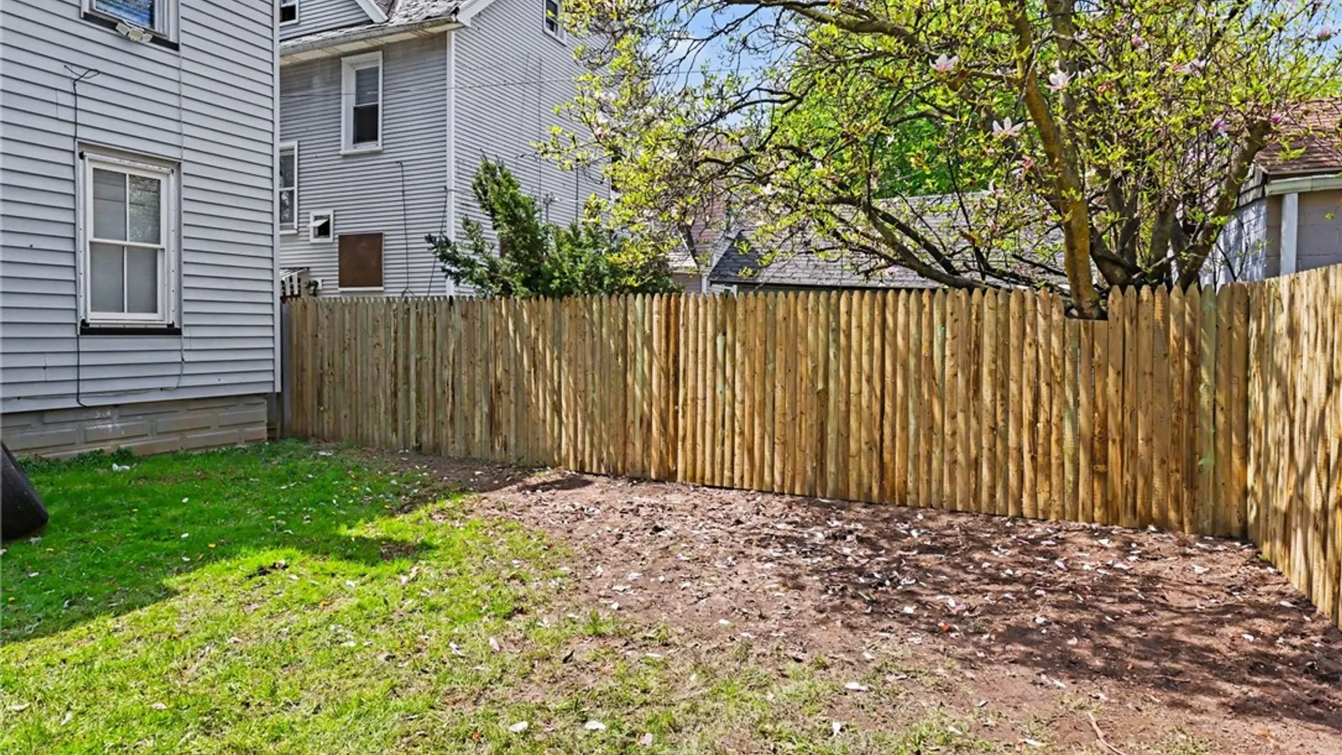 Property at 210 Roycroft Drive, Rochester, NY 14621 24
