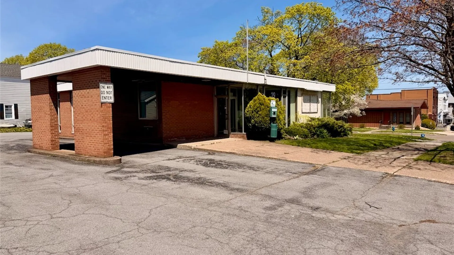 Property at 29 Seneca Street, Oswego, NY 13126 3