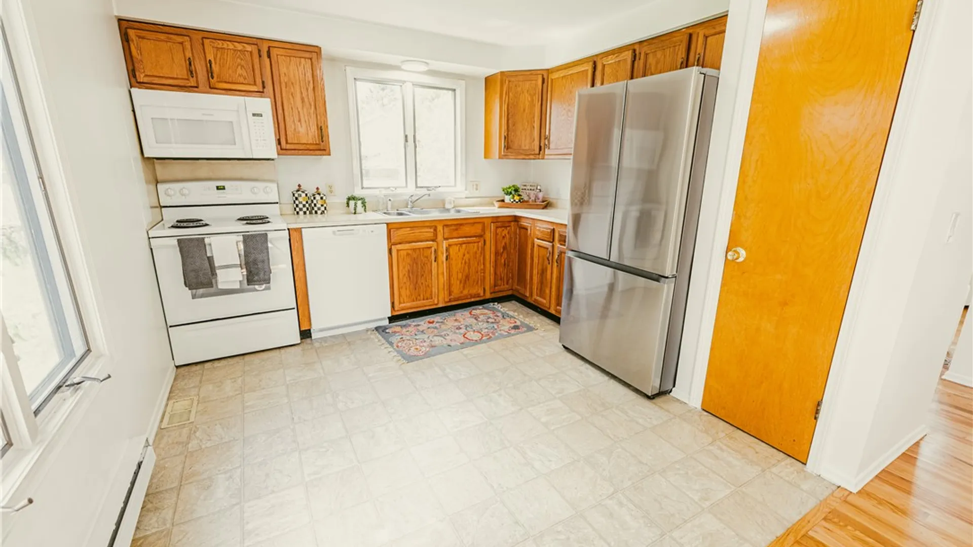 Property at 8 Chiswick Drive, Riga, NY 14428 10