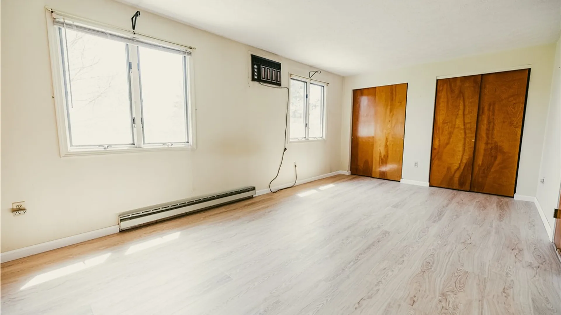 Property at 8 Chiswick Drive, Riga, NY 14428 18