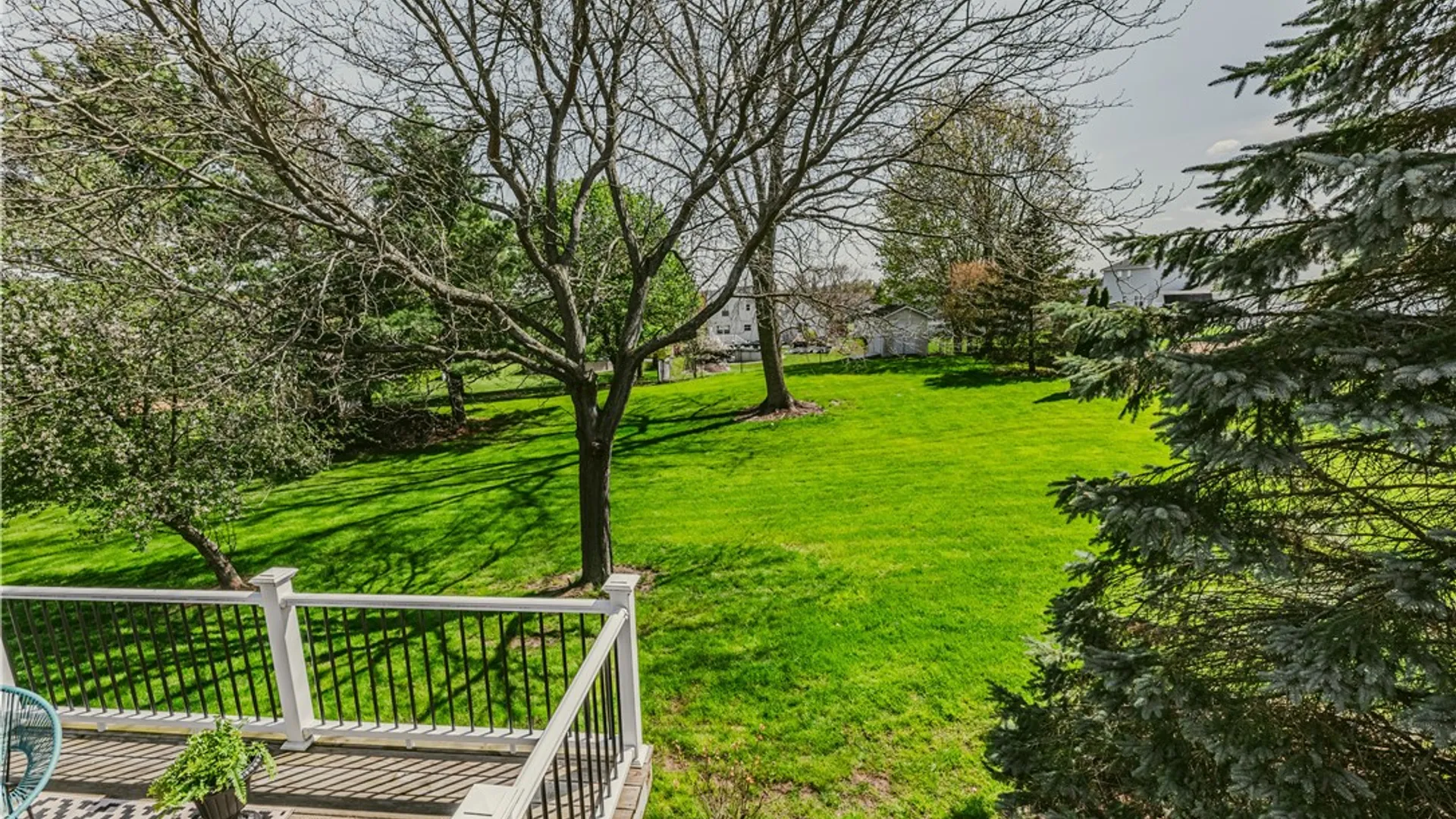 Property at 8 Chiswick Drive, Riga, NY 14428 23
