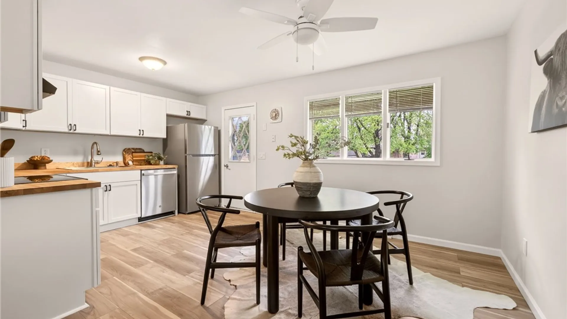 Property at 9 Lynaugh Road, Victor, NY 14564 6