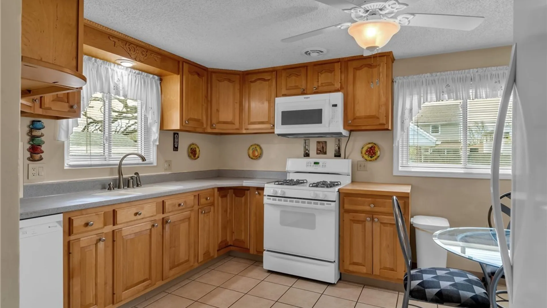 Property at 79 Bannard Avenue, Tonawanda, NY 14150 10