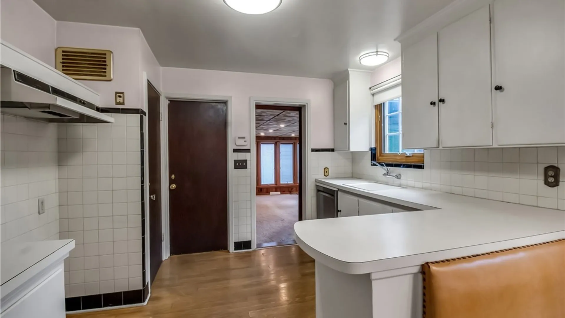Property at 220 High Park Blvd, Amherst, NY 14226 13