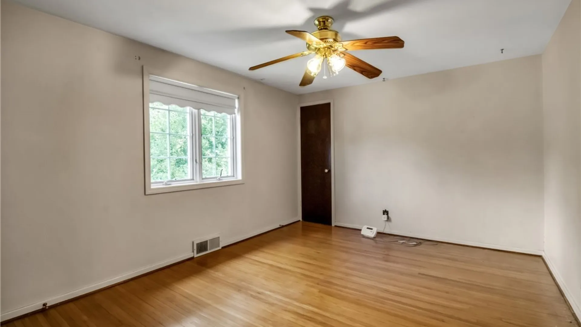 Property at 220 High Park Blvd, Amherst, NY 14226 28