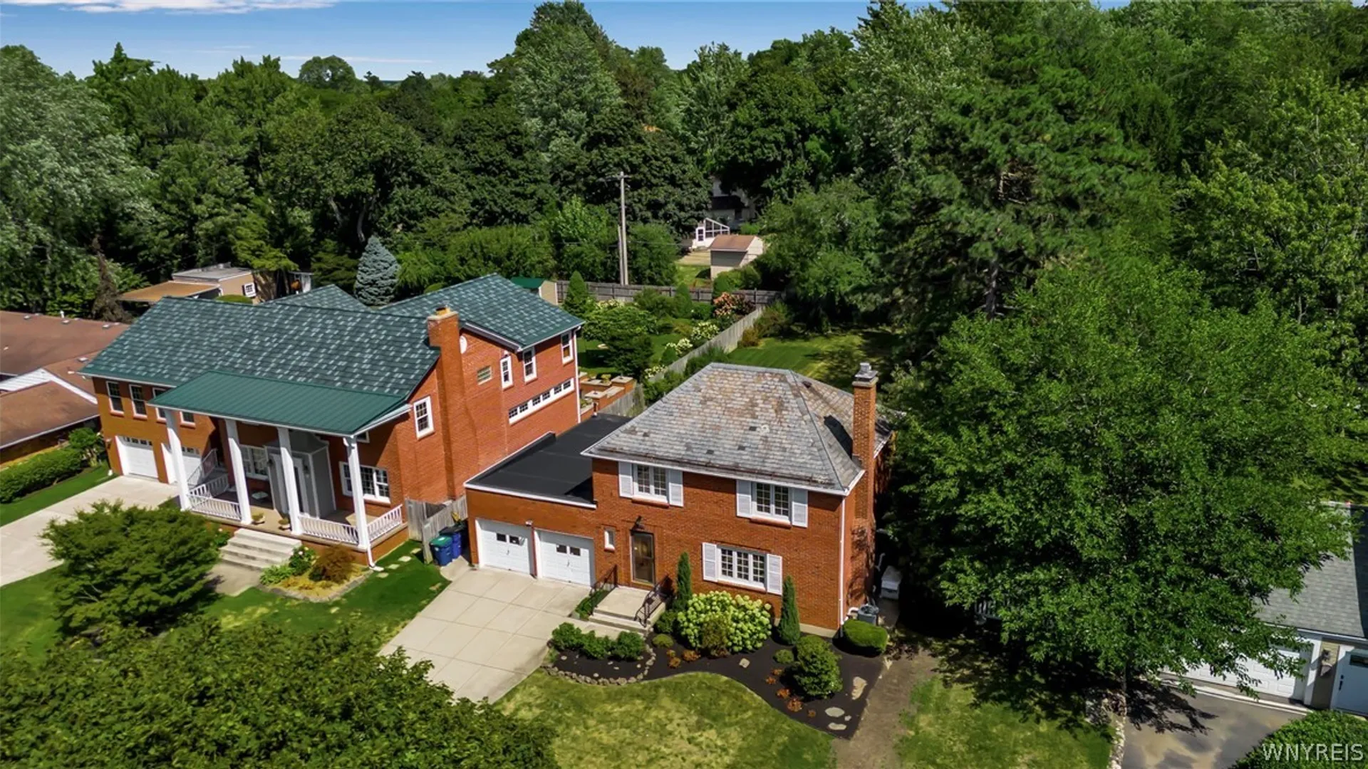Property at 220 High Park Blvd, Amherst, NY 14226 5