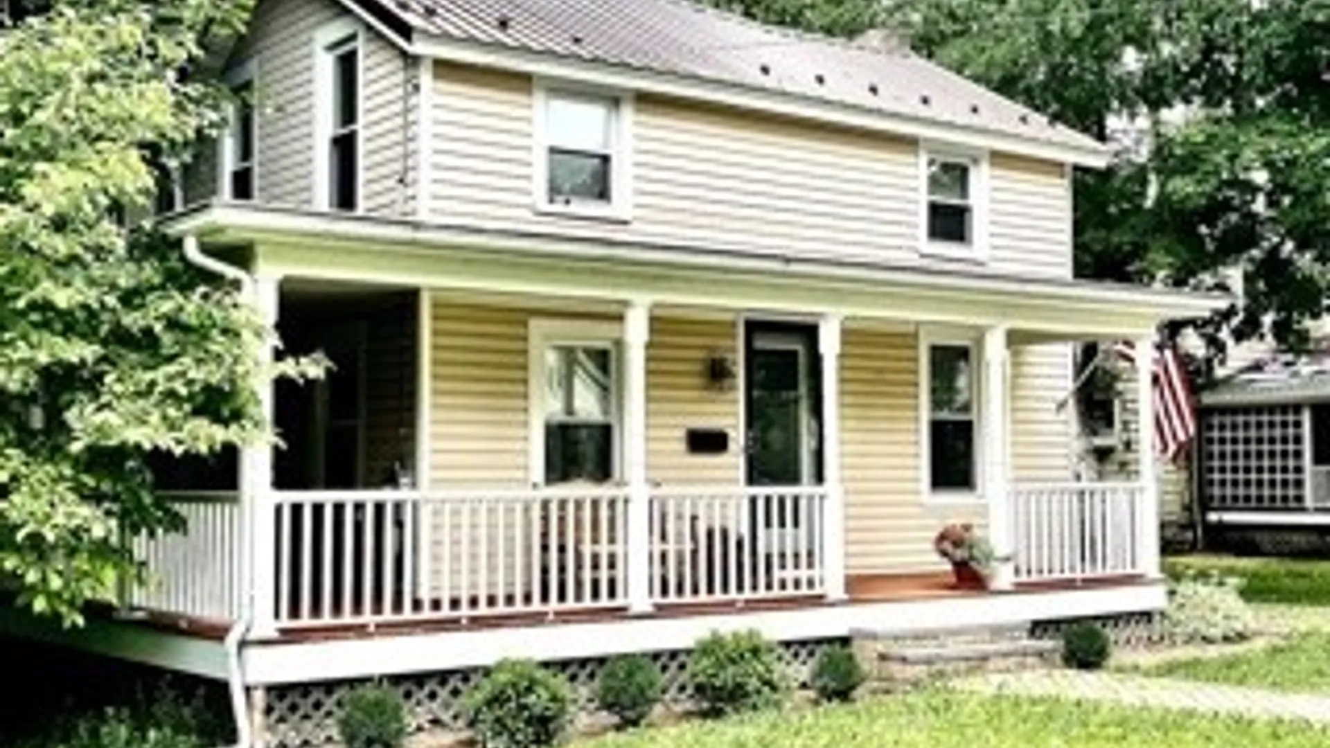 Property at 57 Fennell St, Skaneateles, NY 13152 2