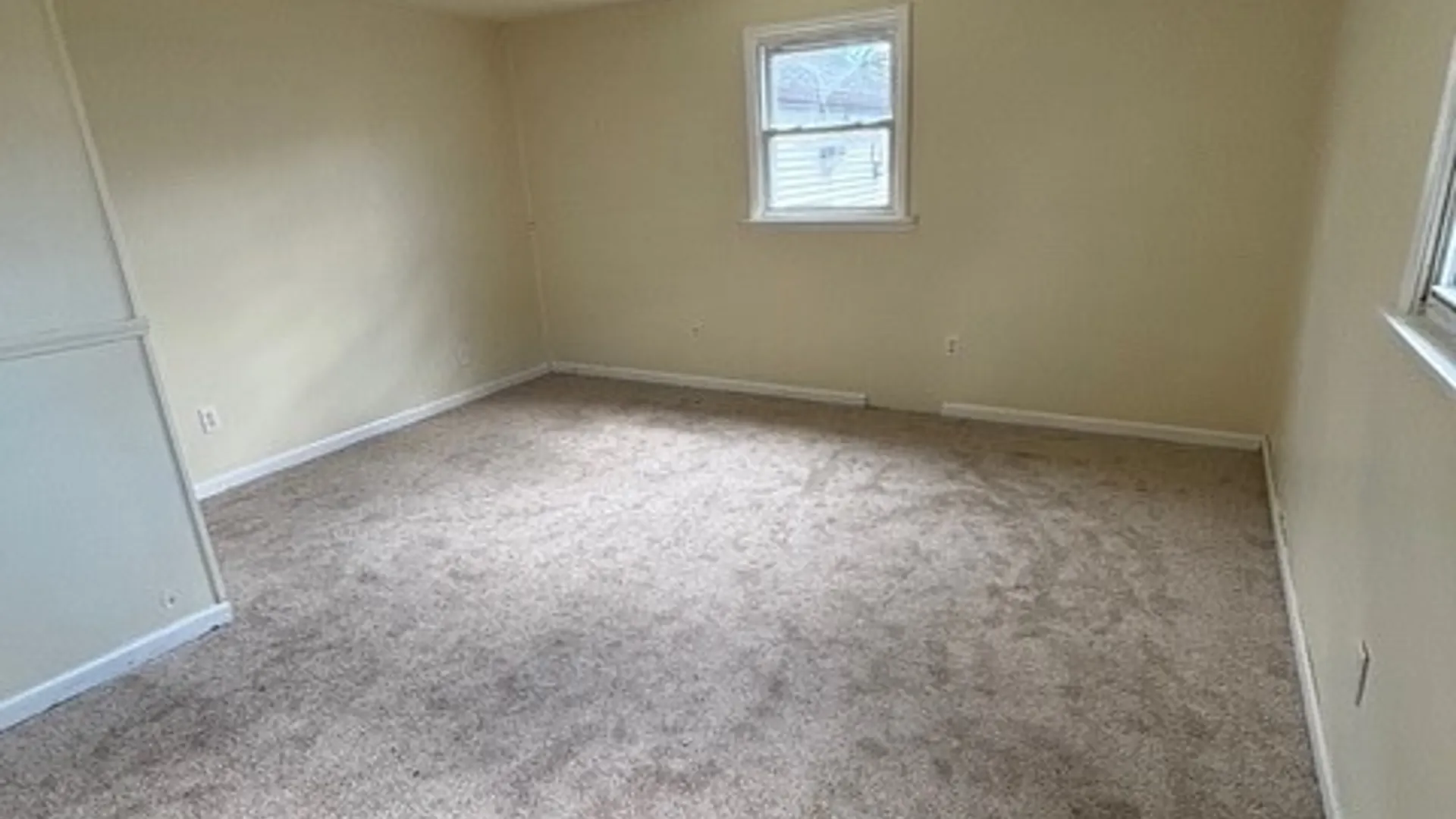 Property at 55 Awood Place, Cheektowaga, NY 14225 12