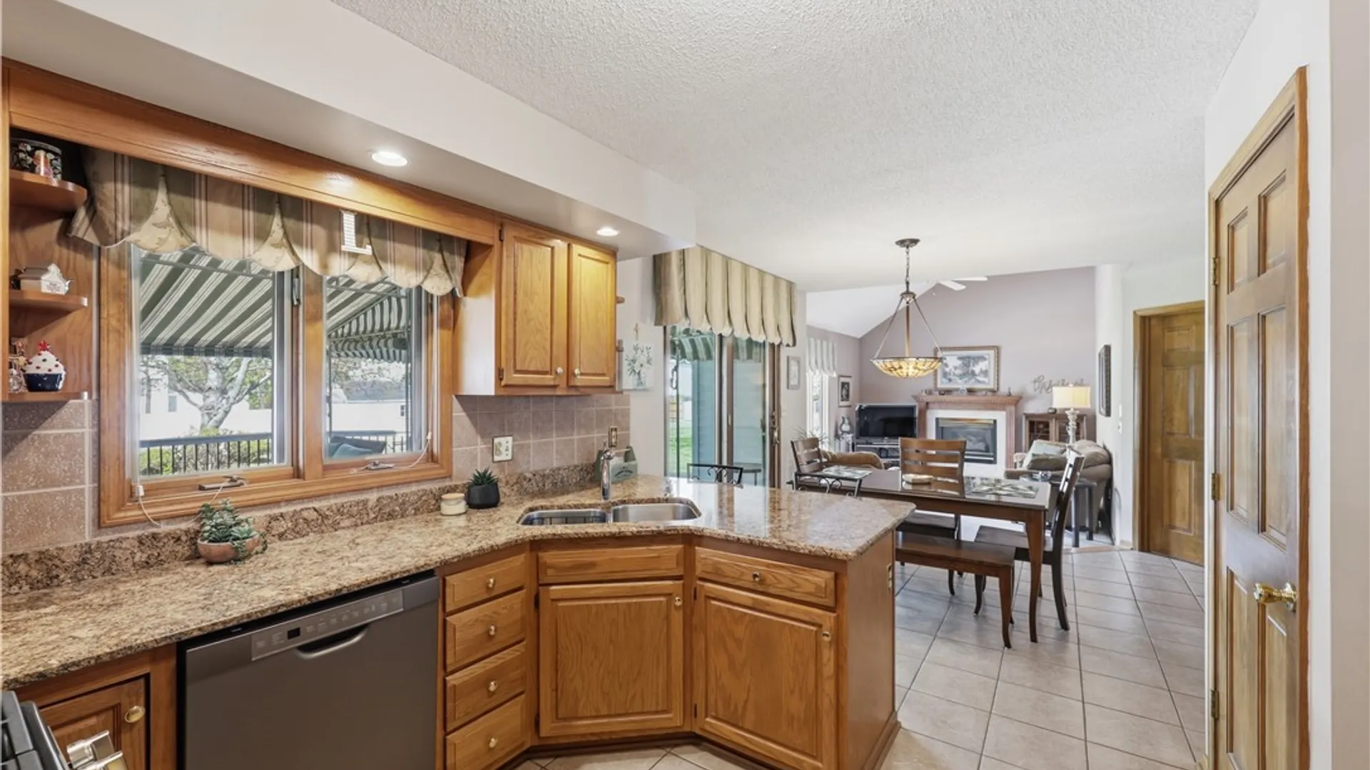 Property at 32 White Tail Run, Grand Island, NY 14072 10