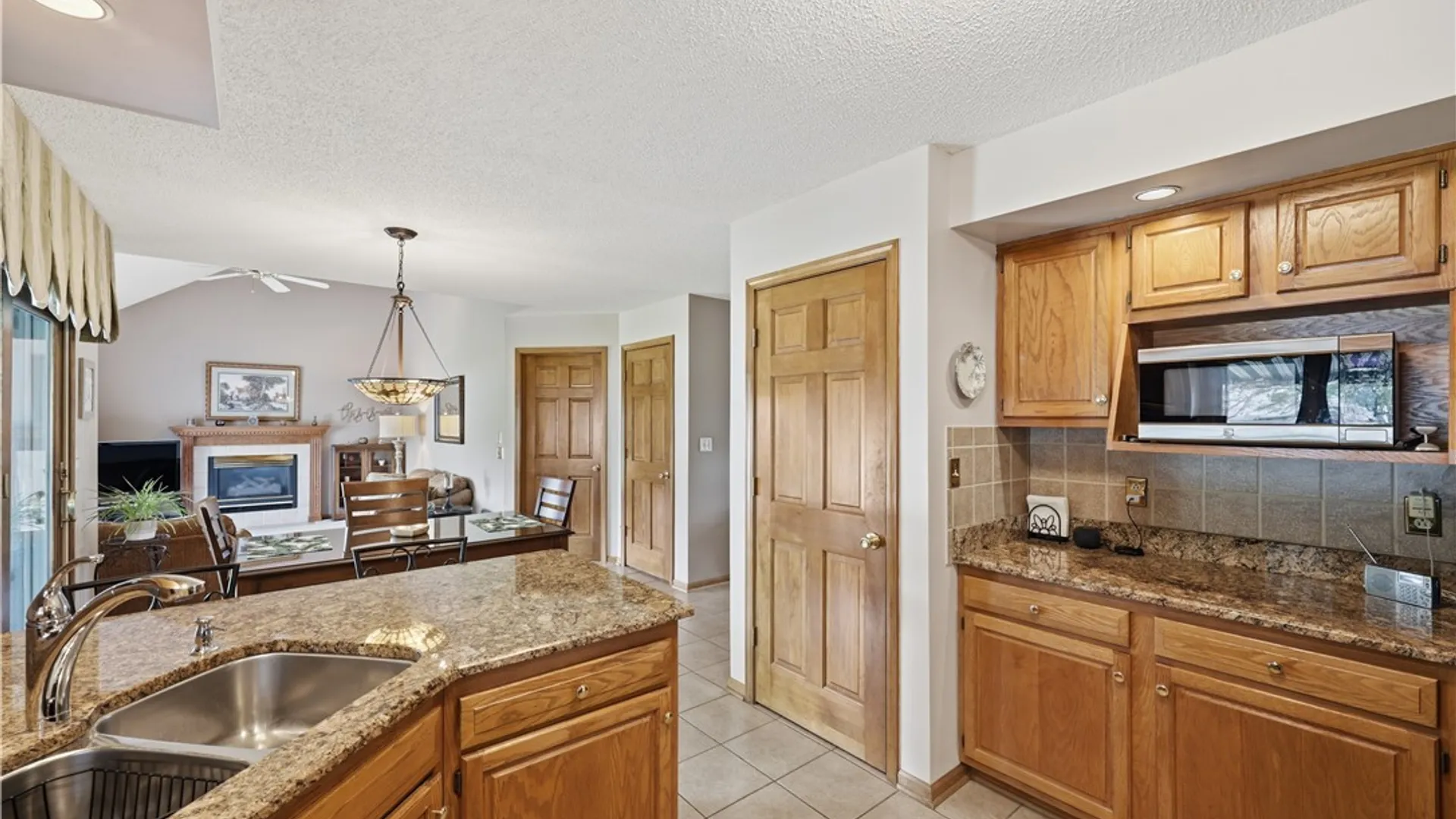 Property at 32 White Tail Run, Grand Island, NY 14072 11