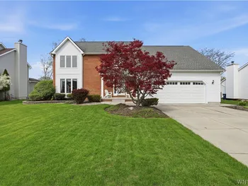 Property at 32 White Tail Run, Grand Island, NY 14072