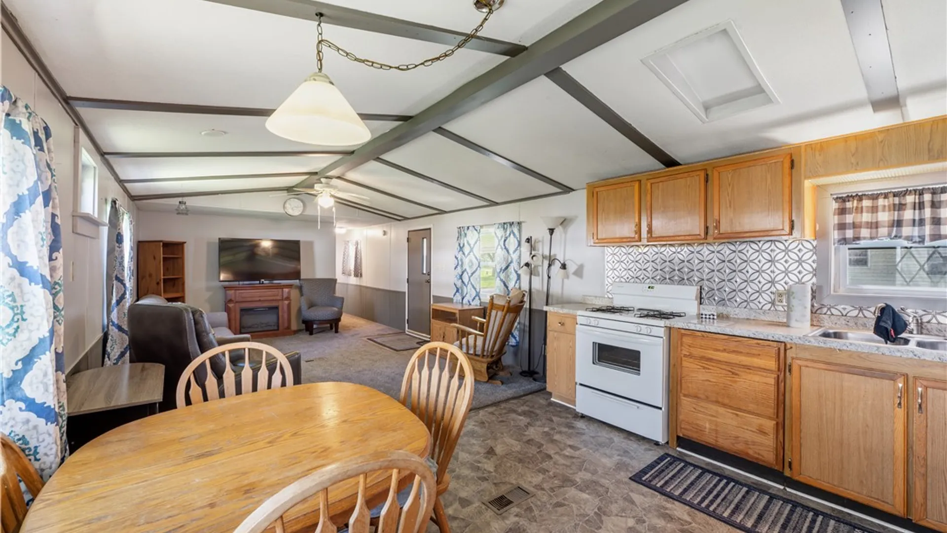 Property at 45 Heritage Estates, Gaines, NY 14411 11