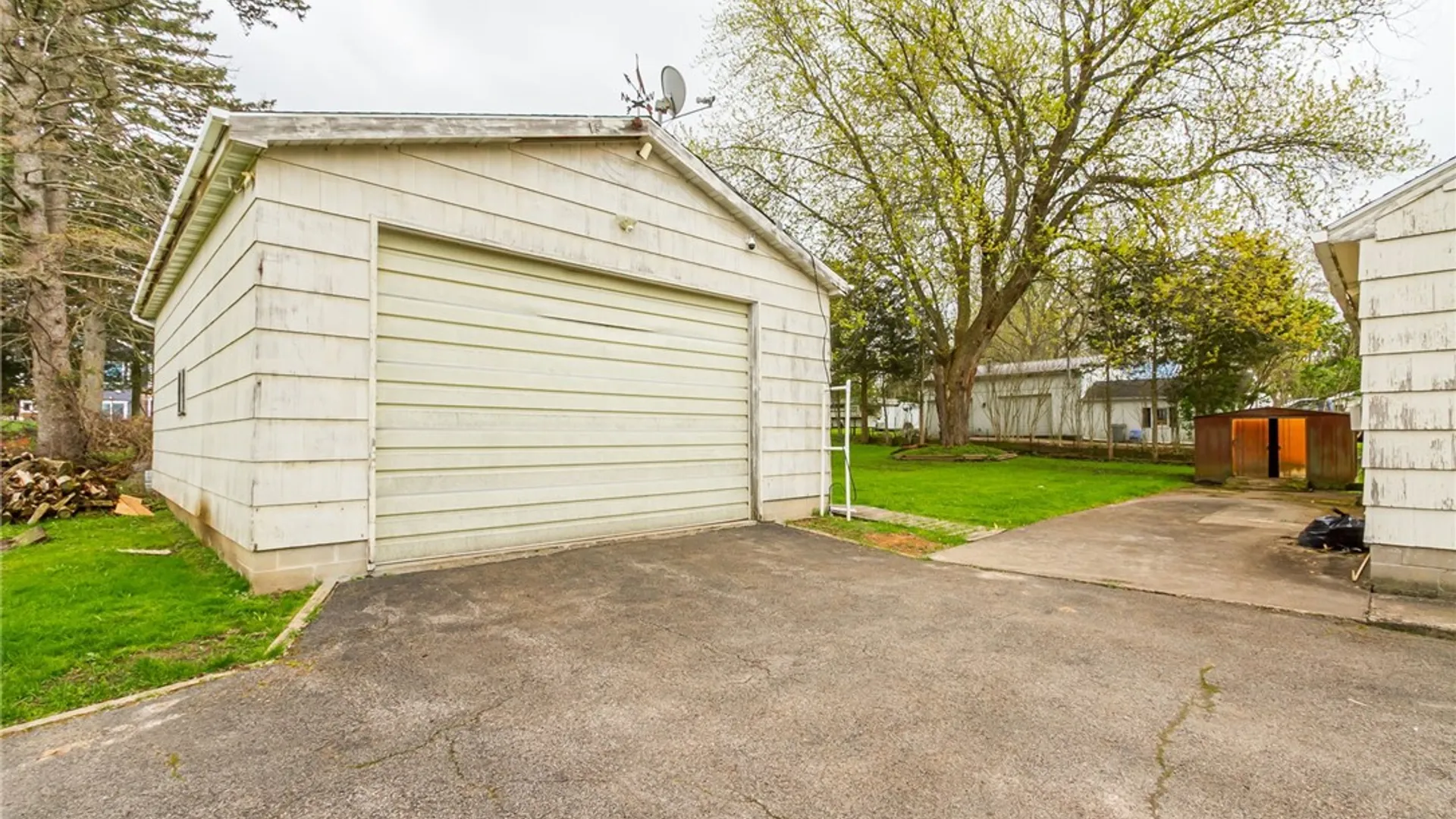 Property at 160 Watson Road, Penfield, NY 14450 13