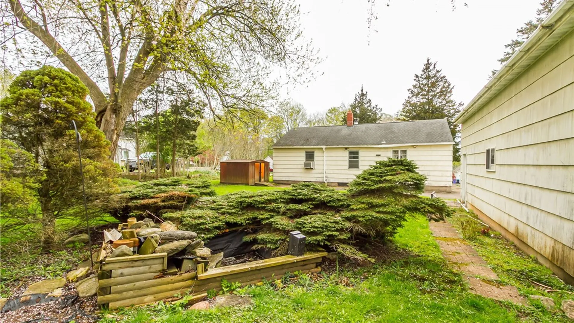 Property at 160 Watson Road, Penfield, NY 14450 16