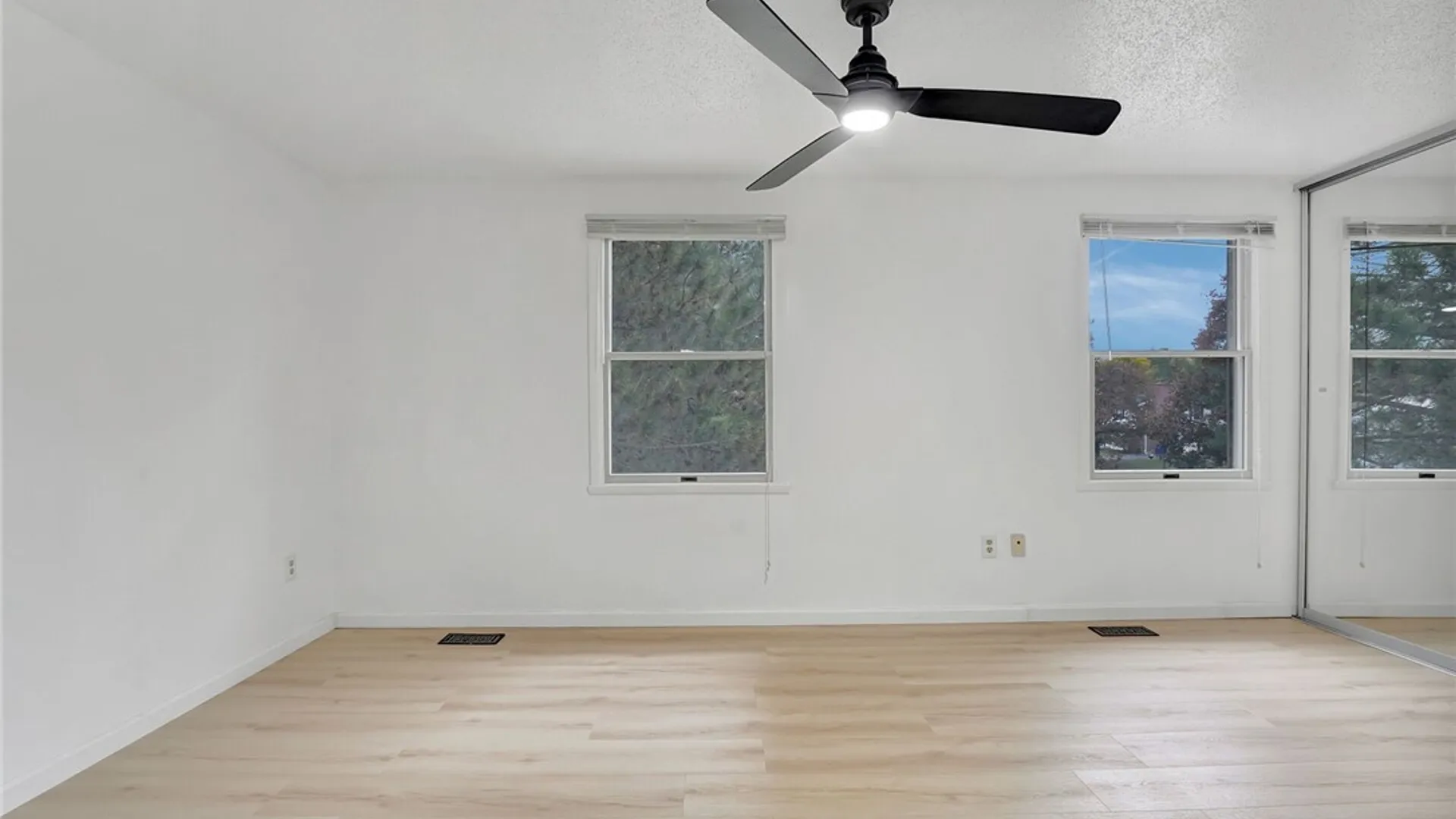 Property at 1 Apollo Drive, Amherst, NY 14228 24