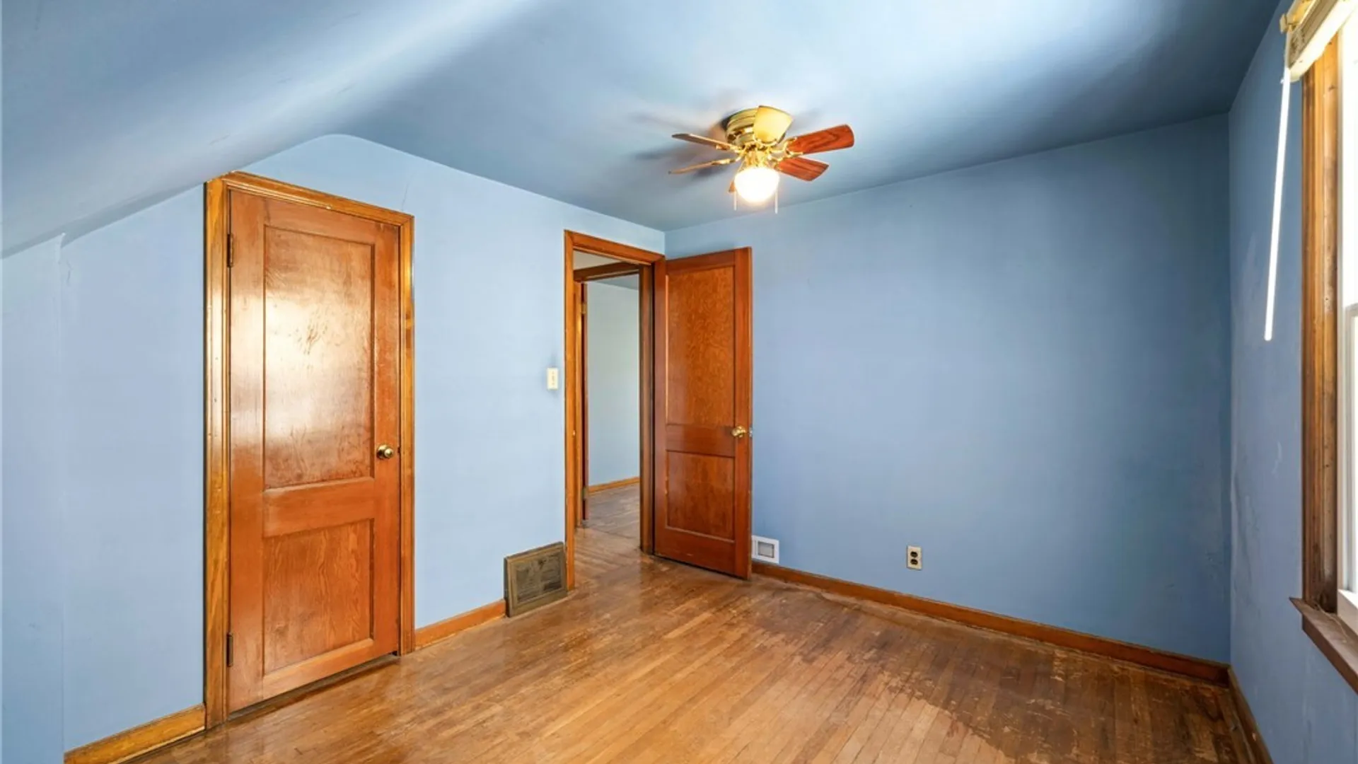Property at 627 73rd Street, Niagara Falls, NY 14304 17