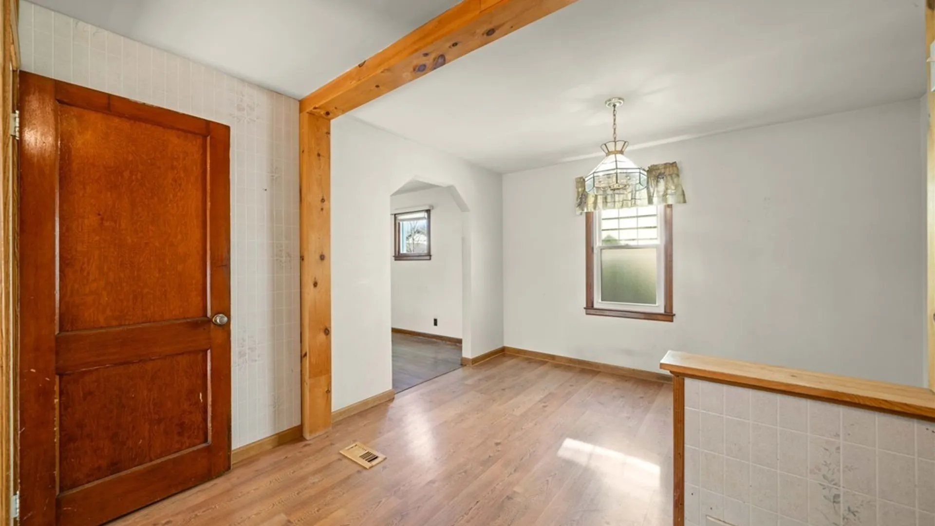 Property at 627 73rd Street, Niagara Falls, NY 14304 8