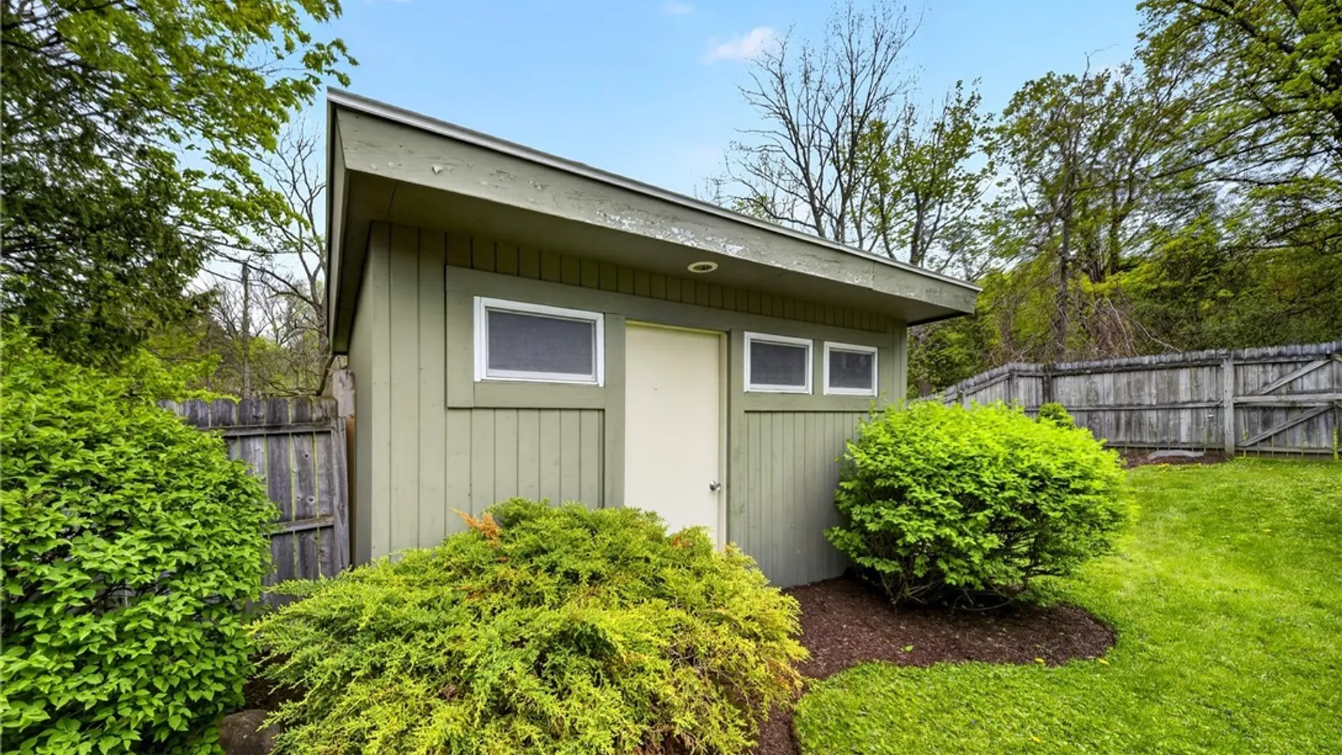 Property at 327 Kimber Road, Syracuse, NY 13224 39