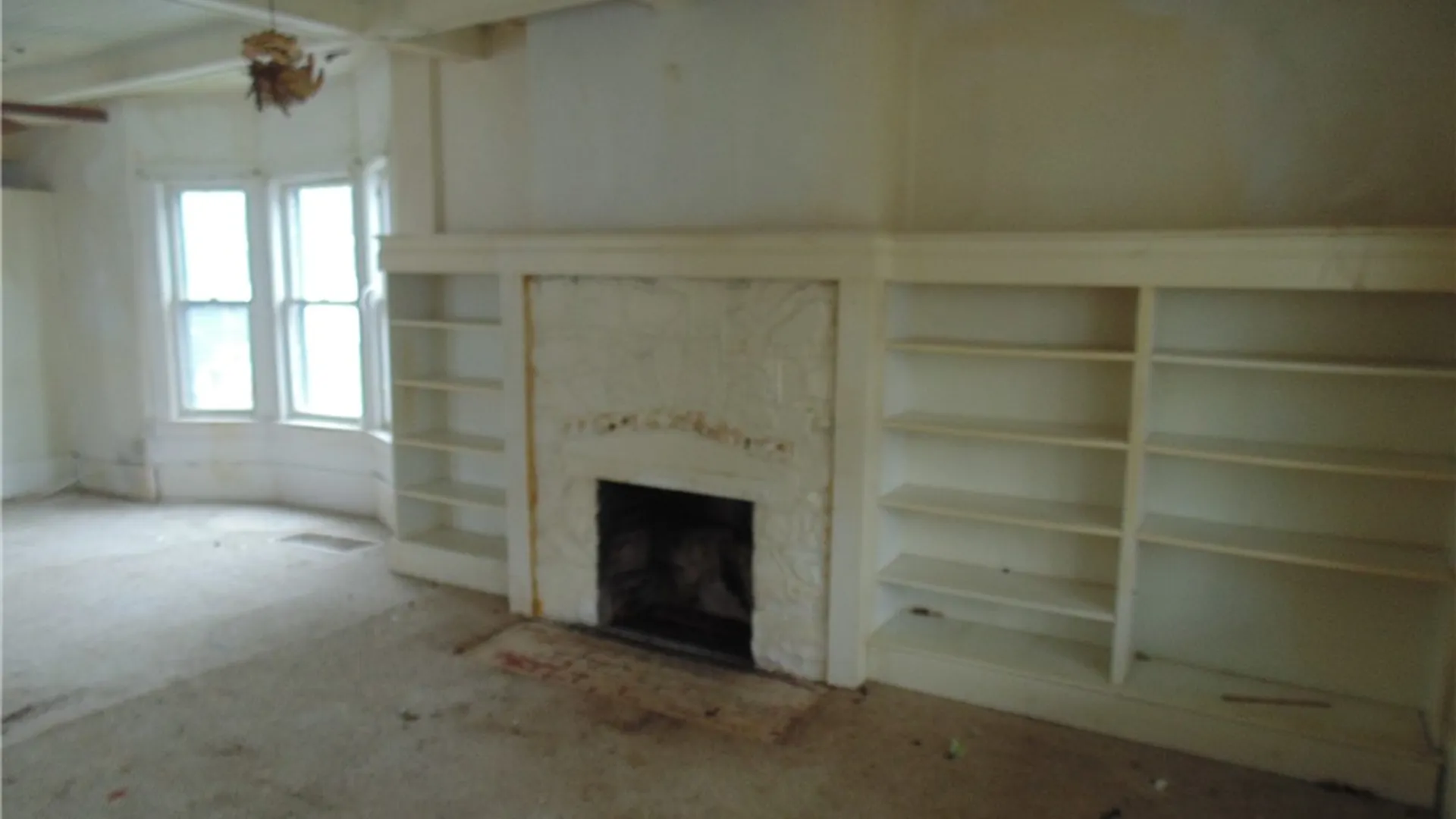 Property at 860 Washington Avenue, Irondequoit, NY 14617 4