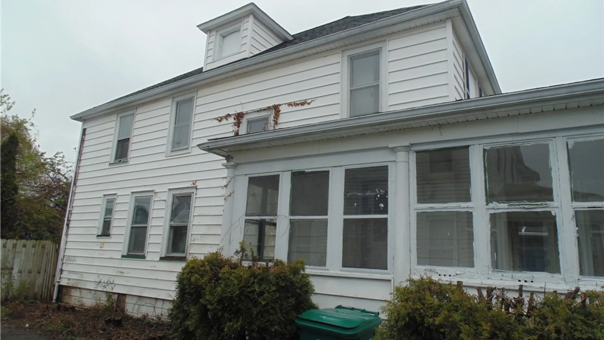 Property at 860 Washington Avenue, Irondequoit, NY 14617 7