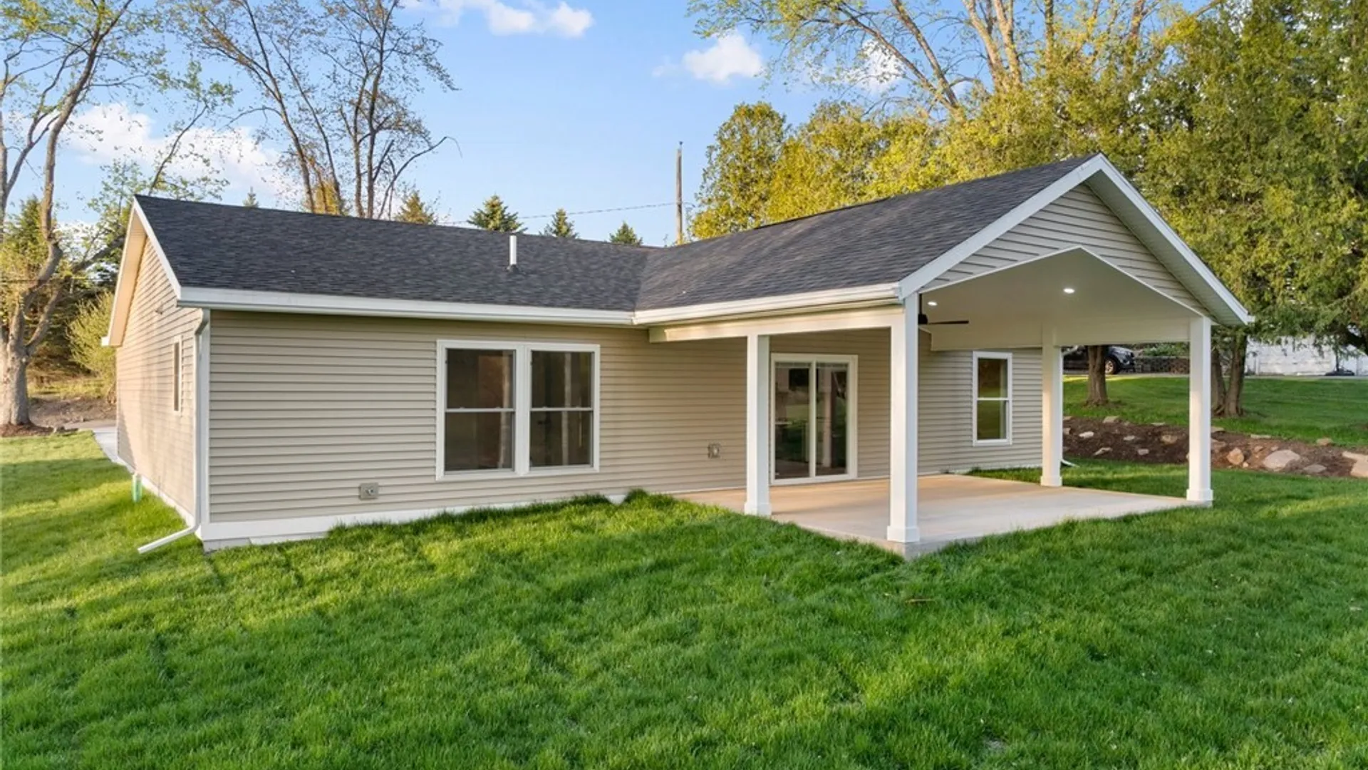 Property at 9666 Mallory Road, New Hartford, NY 13413 4