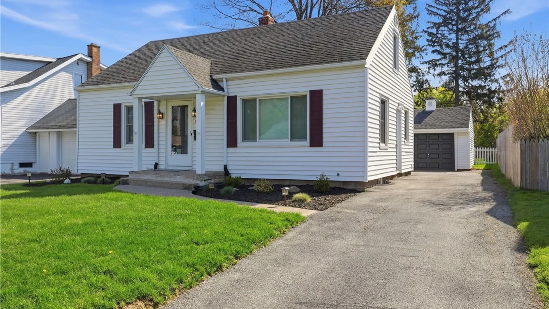 Property at 168 Frontenac, Irondequoit, NY 14617 2