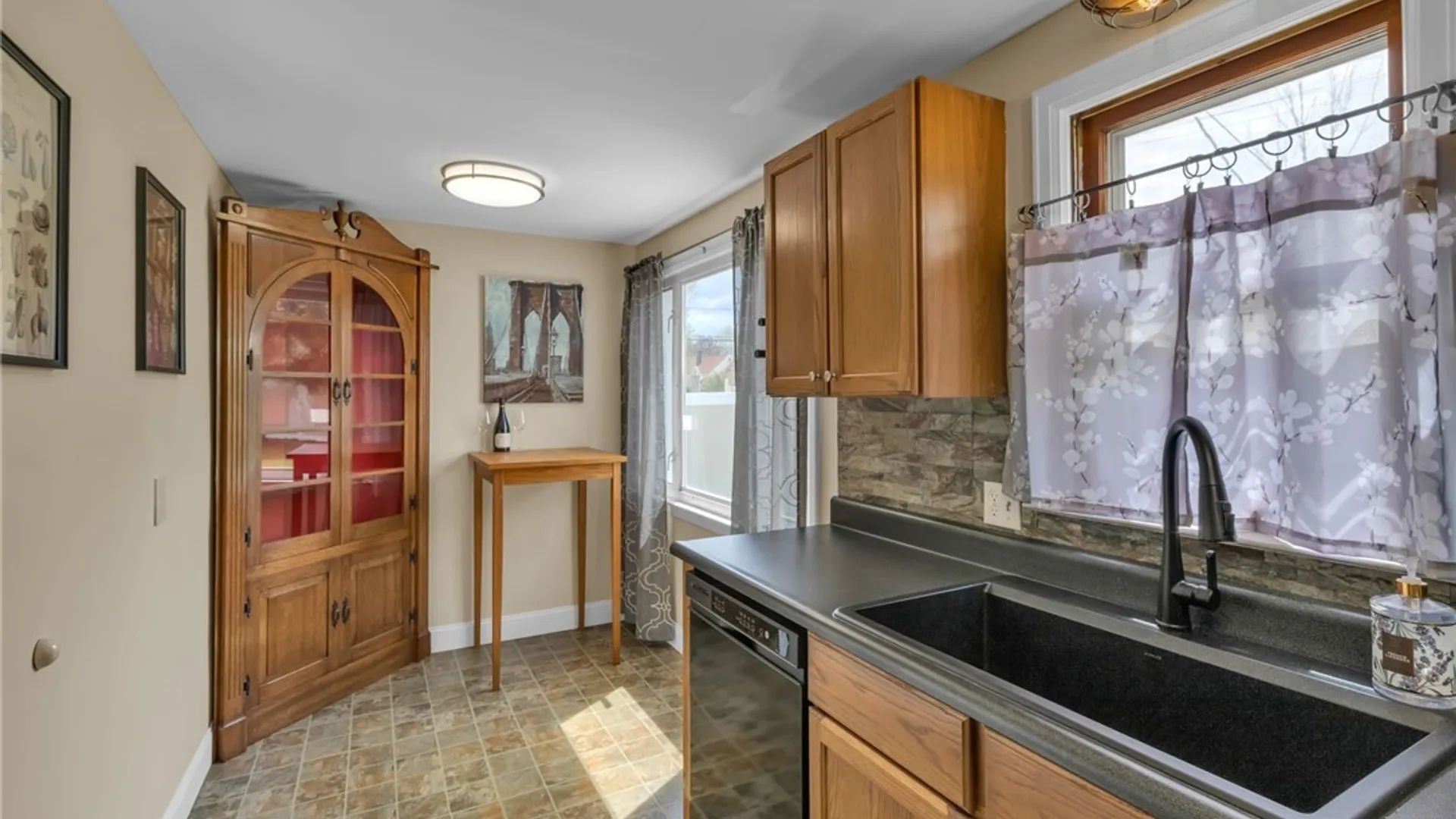 Property at 7 Kendale Road, Cheektowaga, NY 14215 10