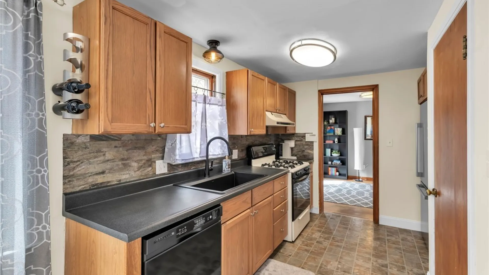 Property at 7 Kendale Road, Cheektowaga, NY 14215 12