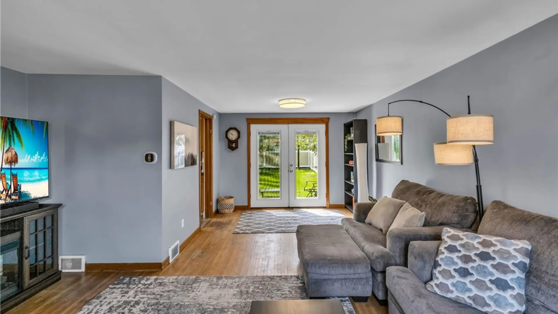 Property at 7 Kendale Road, Cheektowaga, NY 14215 4