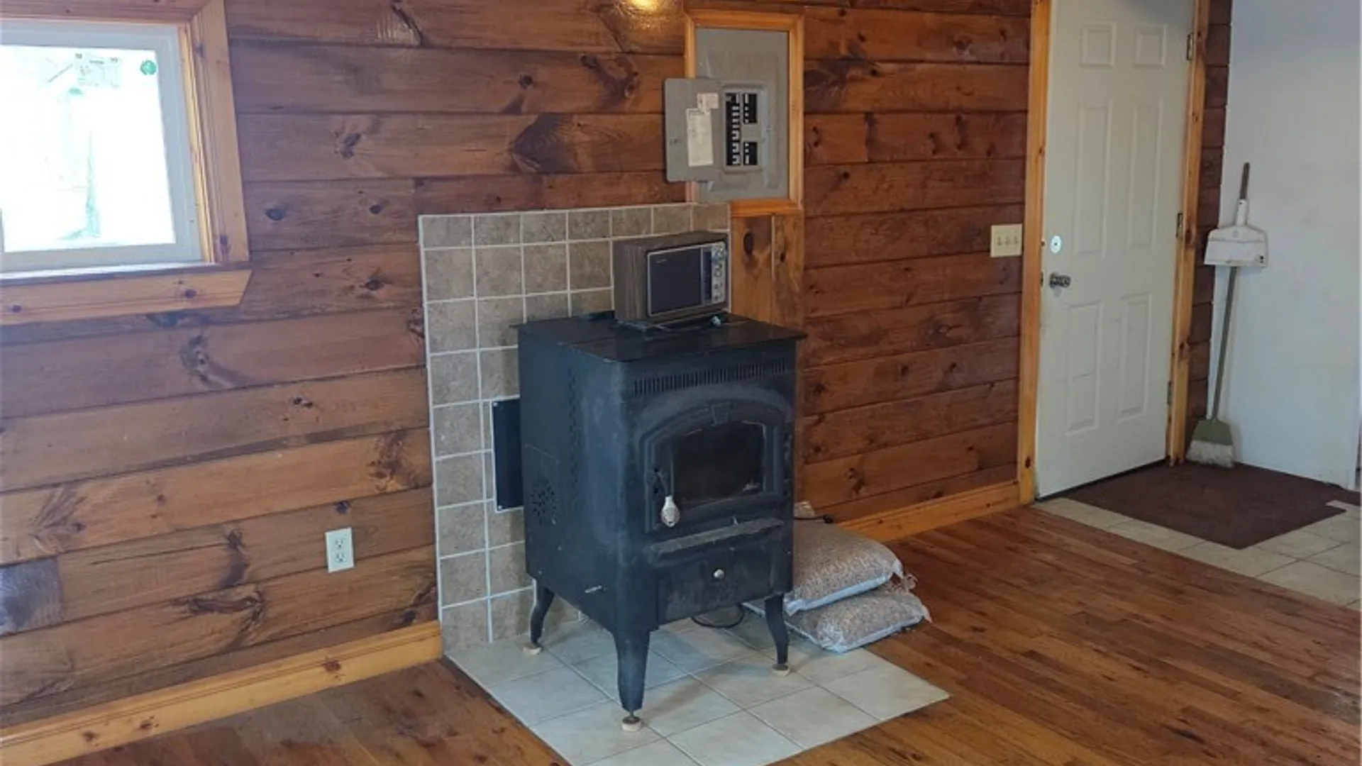 Property at 19 Meadowlark Lane, Orangeville, NY 14569 10
