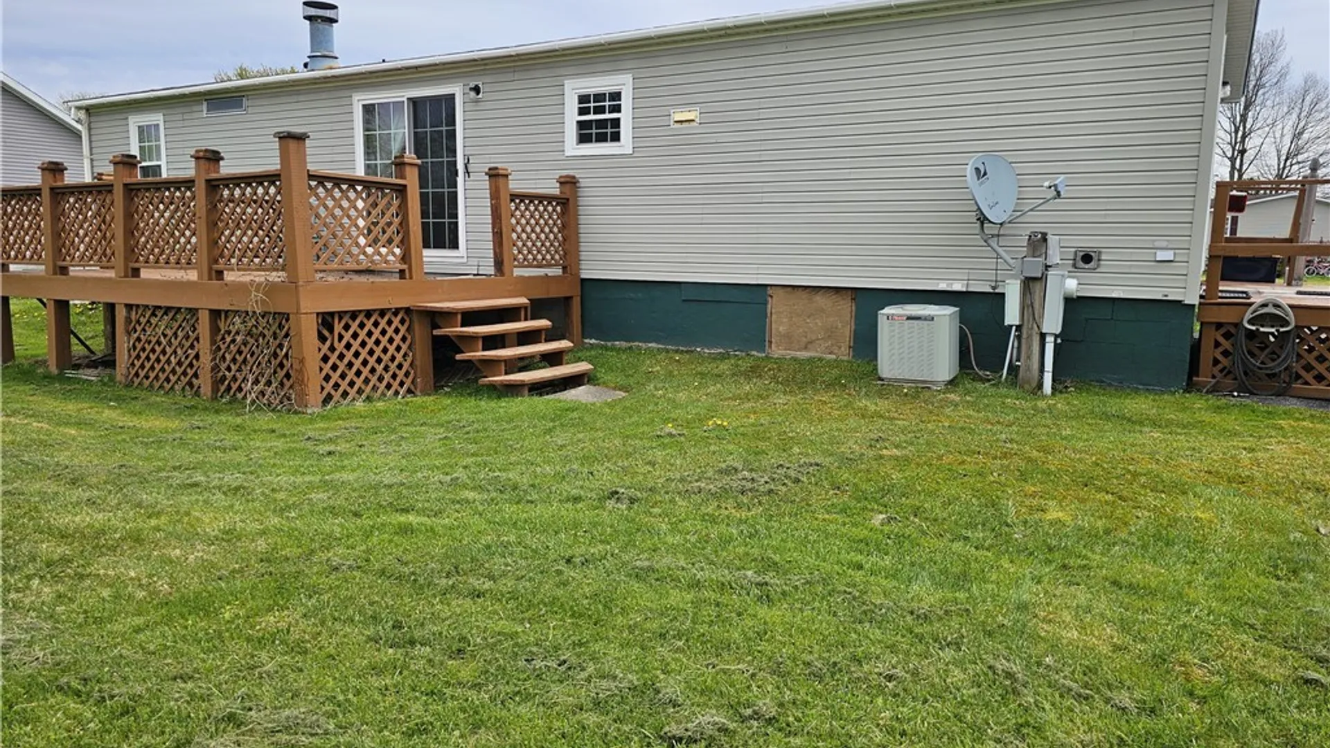 Property at 209 Abbe Boulevard, Westmoreland, NY 13440 3