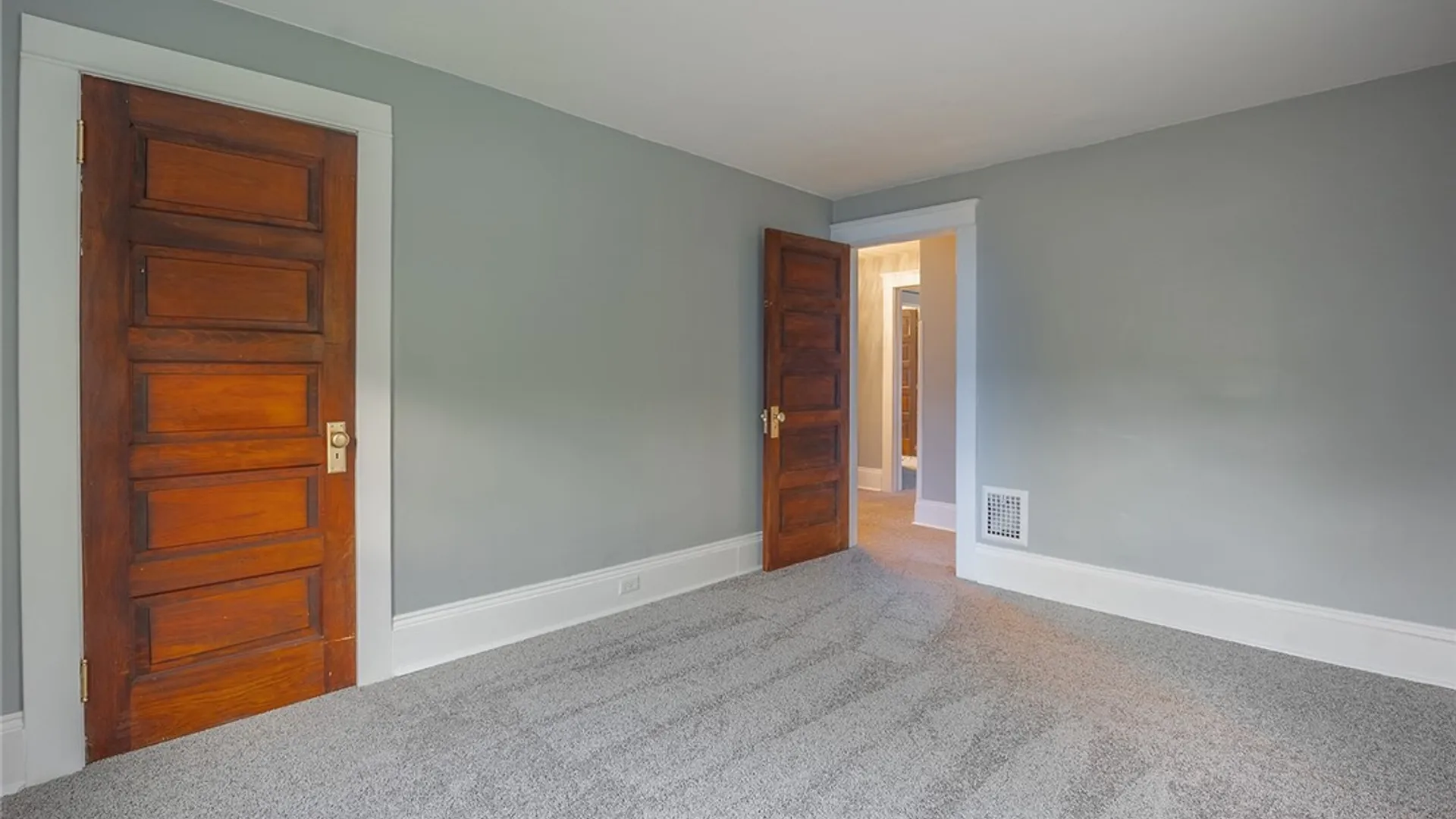 Property at 951 Davis Street, Elmira City, NY 14901 20