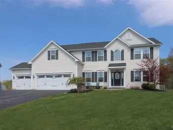 Property at 124 Turning Leaf Drive, Manlius, NY 13104