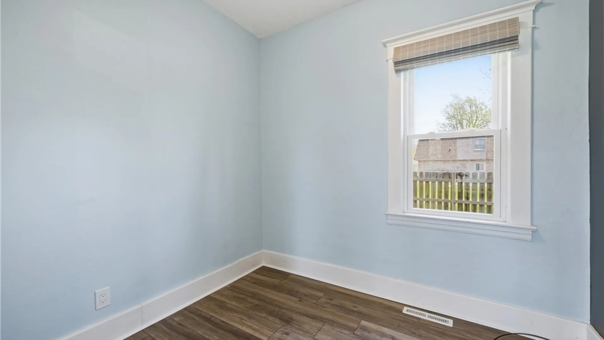 Property at 24 Cramer Street, North Tonawanda, NY 14120 18