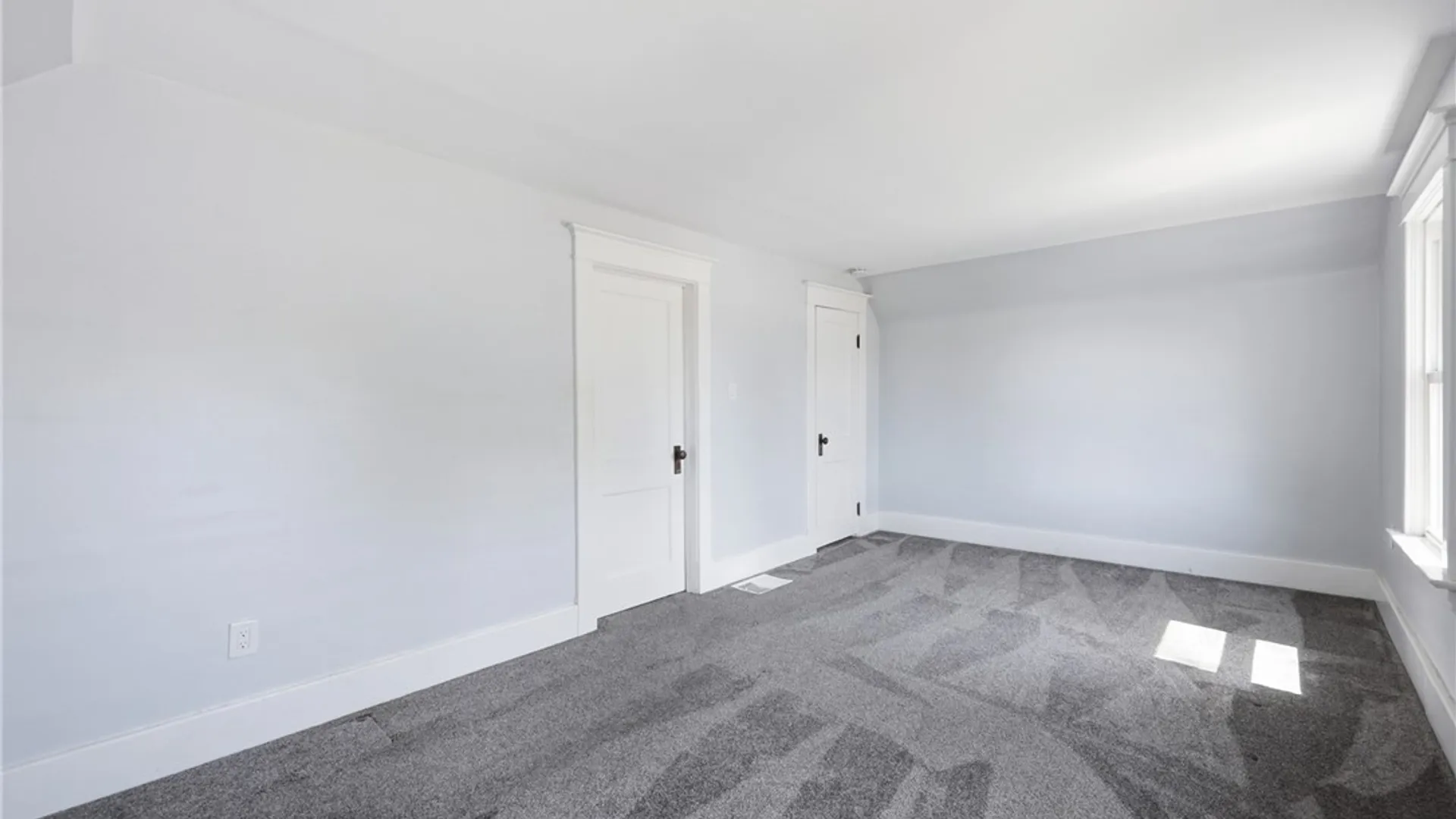 Property at 24 Cramer Street, North Tonawanda, NY 14120 26