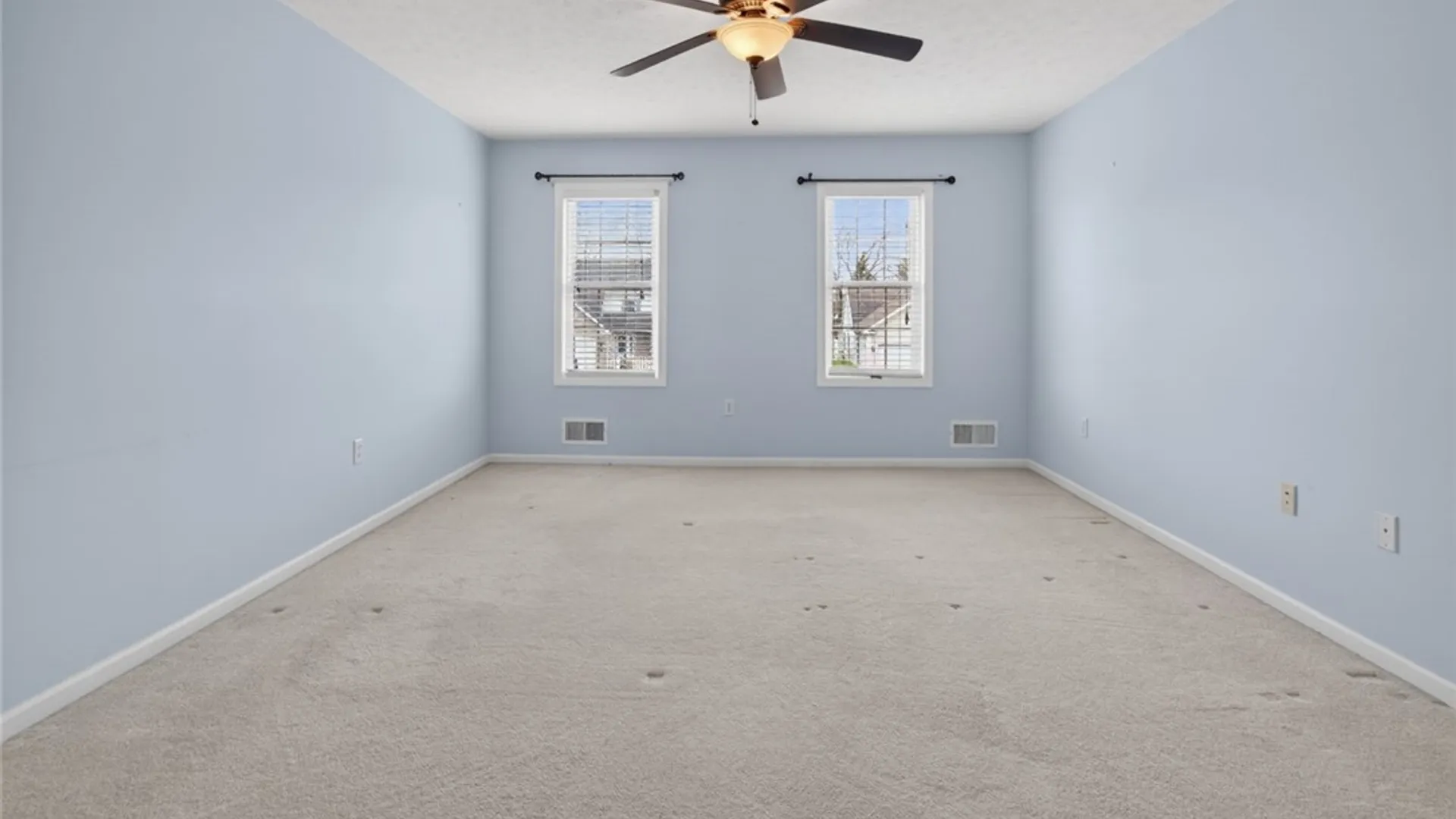 Property at 8 Foxe Commons, Chili, NY 14624 34