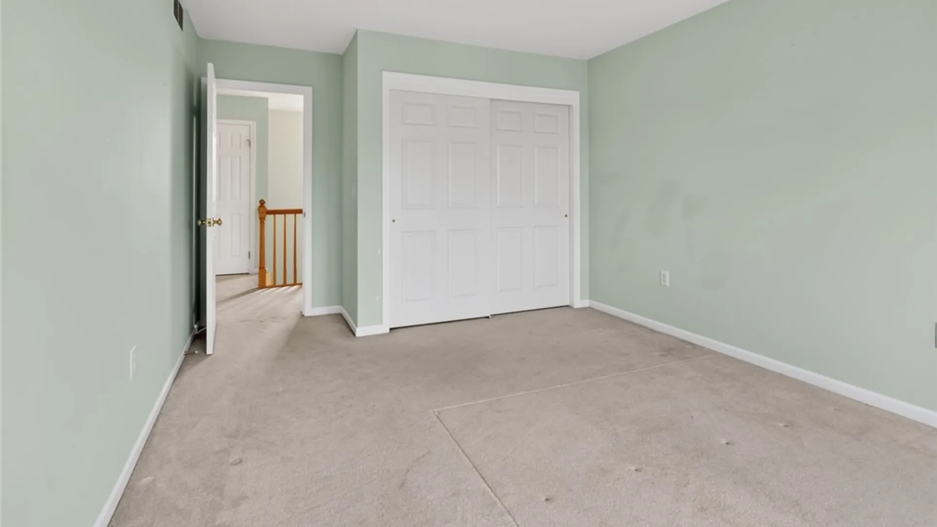 Property at 8 Foxe Commons, Chili, NY 14624 29