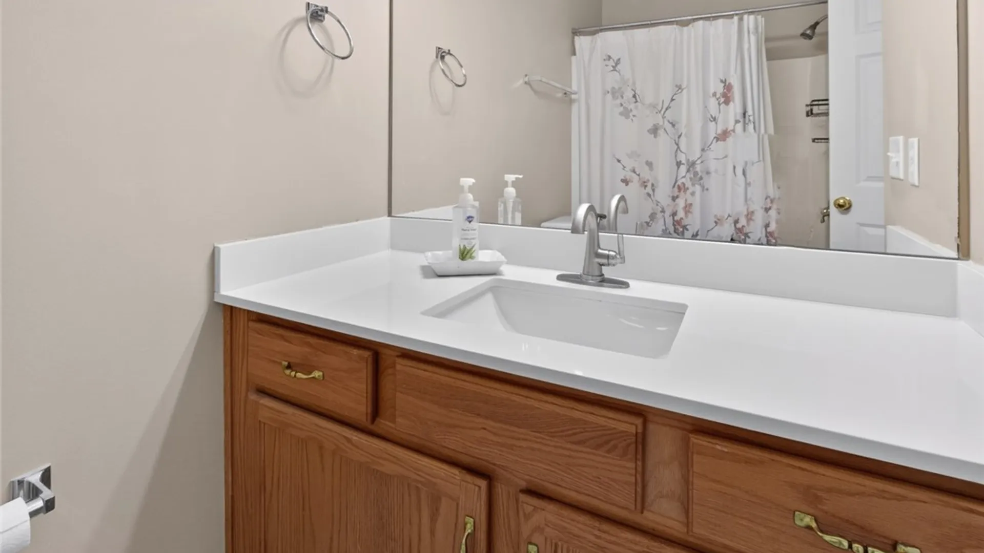 Property at 8 Foxe Commons, Chili, NY 14624 35