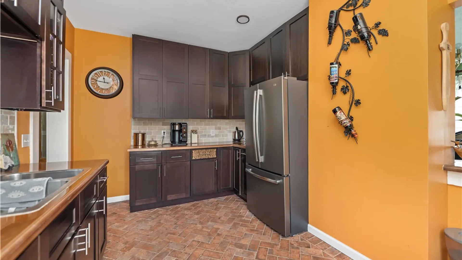 Property at 123 Trafalgar Street, Rochester, NY 14619 7