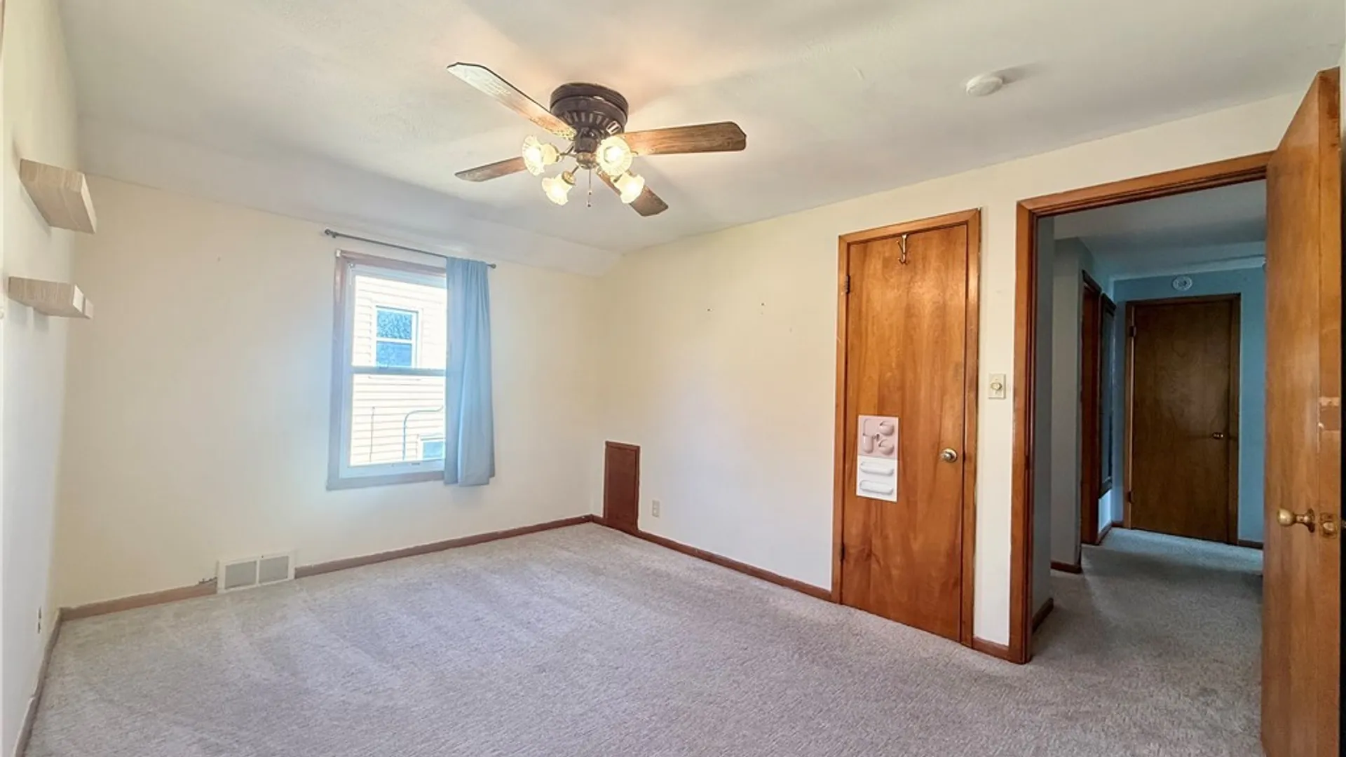 Property at 207 Springfield Avenue, Tonawanda, NY 14150 14