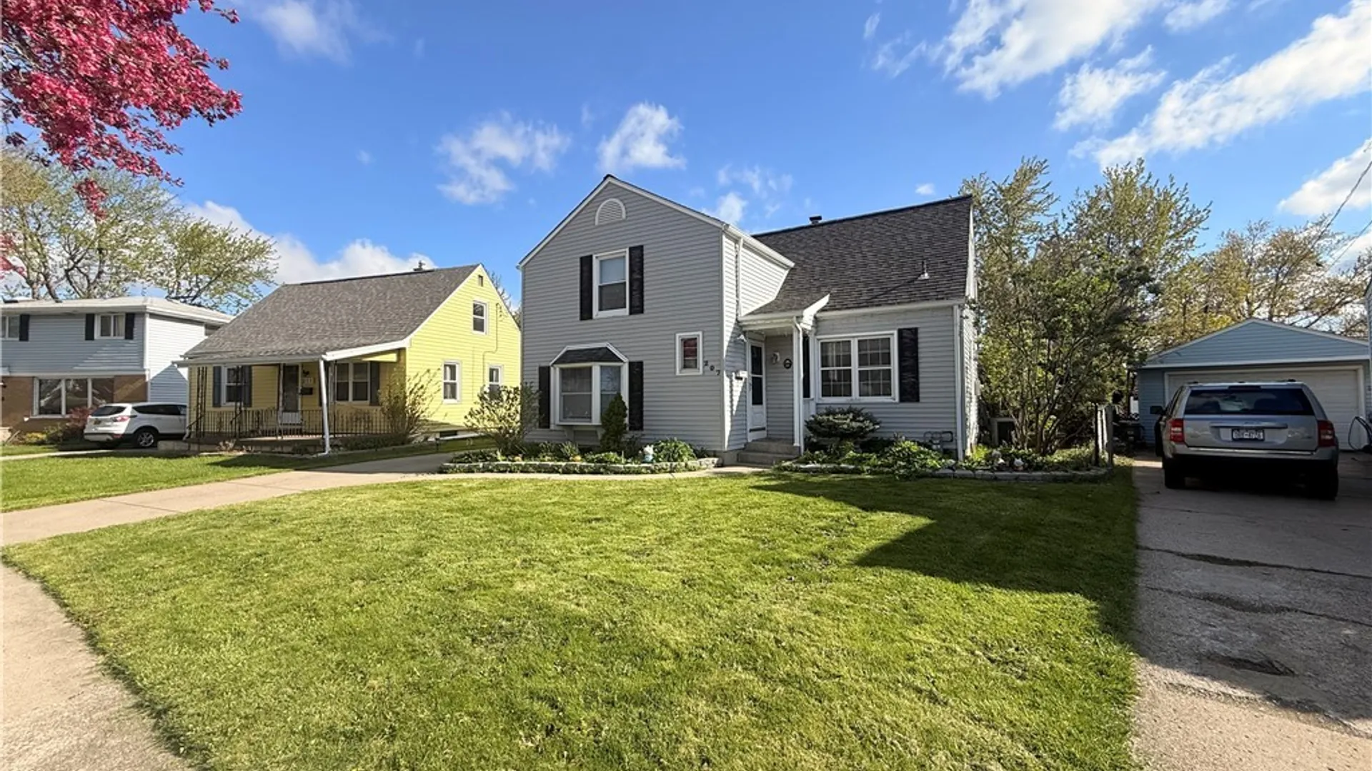 Property at 207 Springfield Avenue, Tonawanda, NY 14150 2